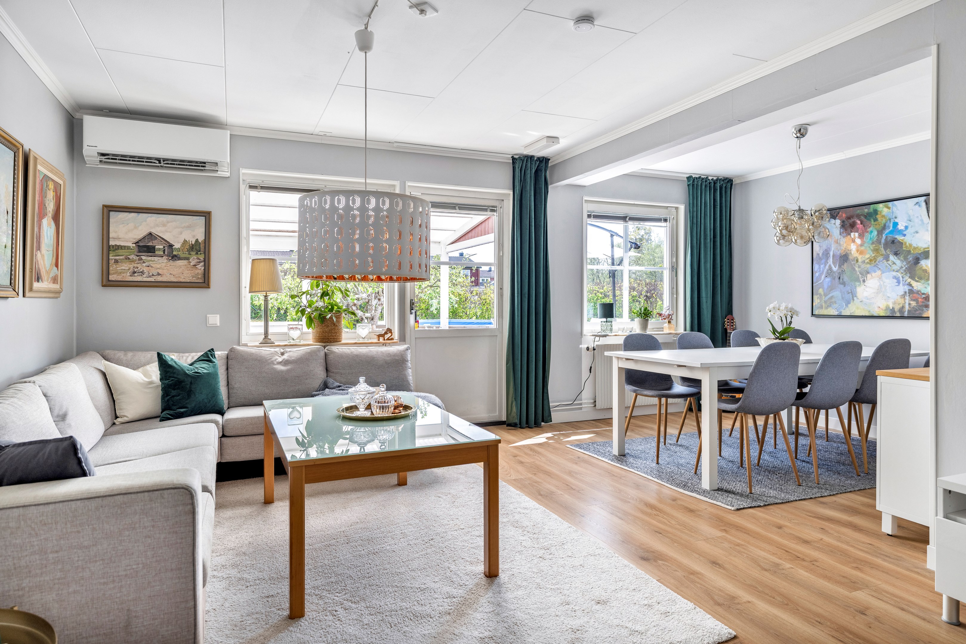 Bostadsbild från Markegångsvägen 20, Såld i Storvreta, Uppsala