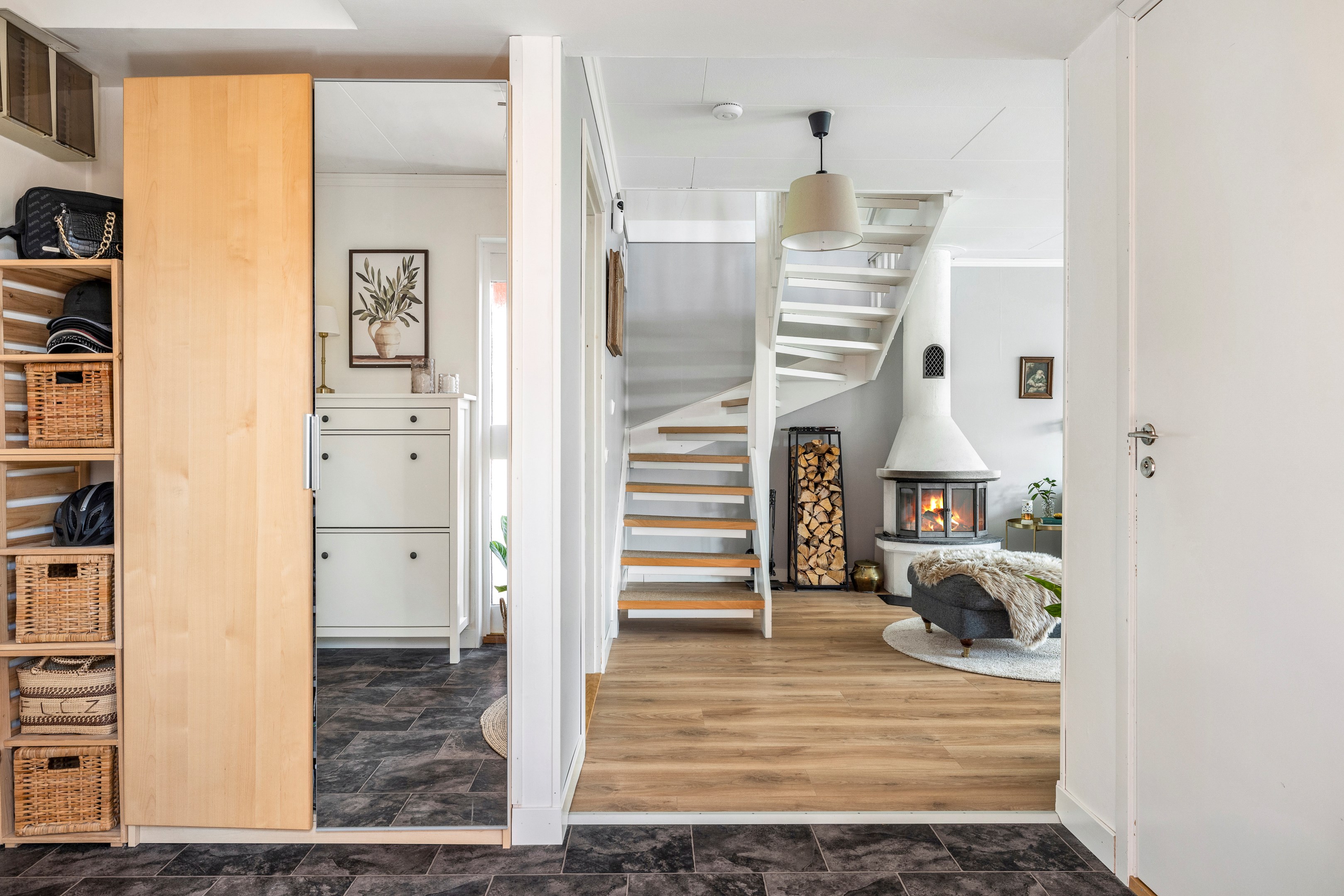 Bostadsbild från Markegångsvägen 20, Såld i Storvreta, Uppsala