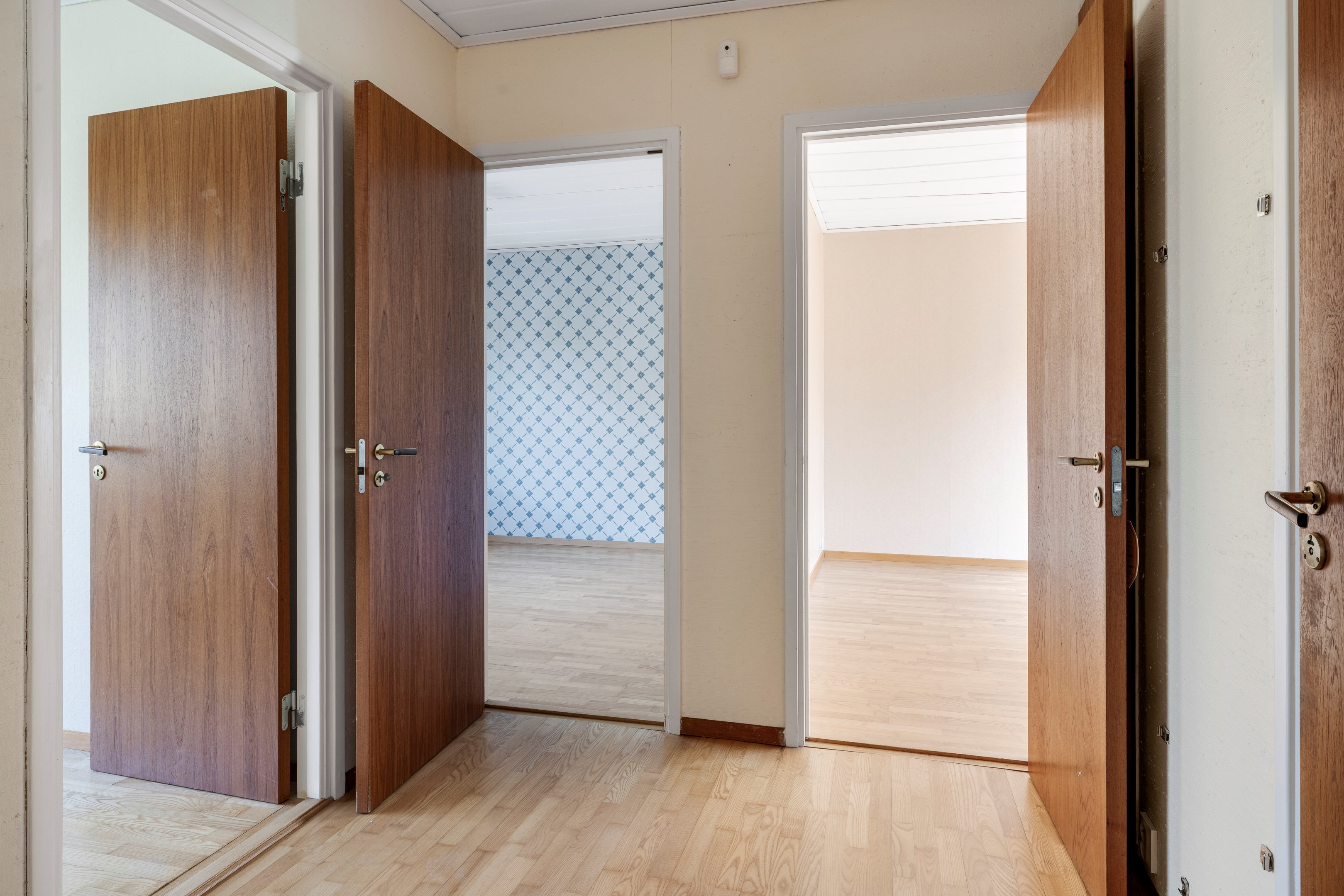 Bostadsbild från Skivlingsvägen 5, Till salu i Norby, Uppsala