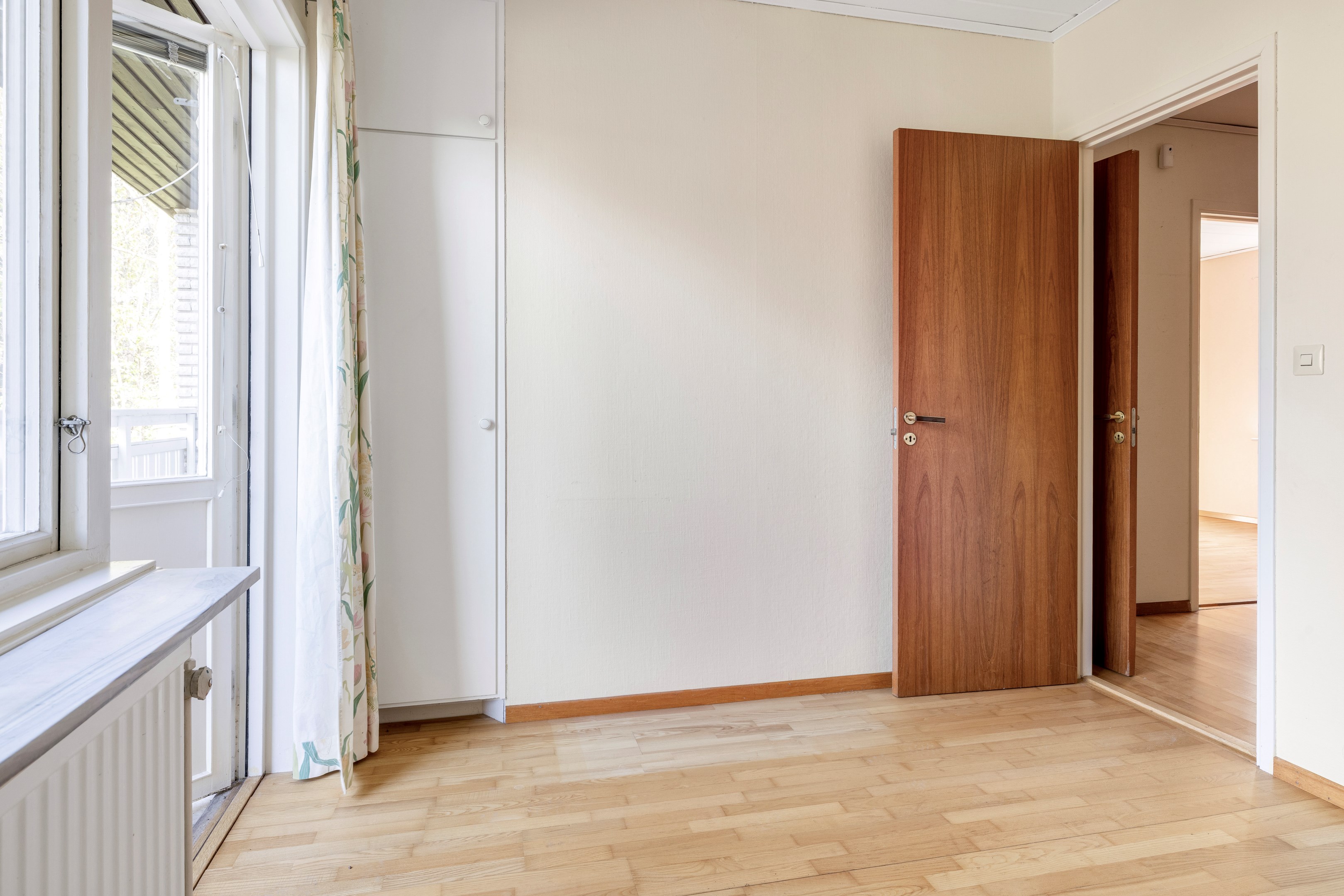 Bostadsbild från Skivlingsvägen 5, Till salu i Norby, Uppsala