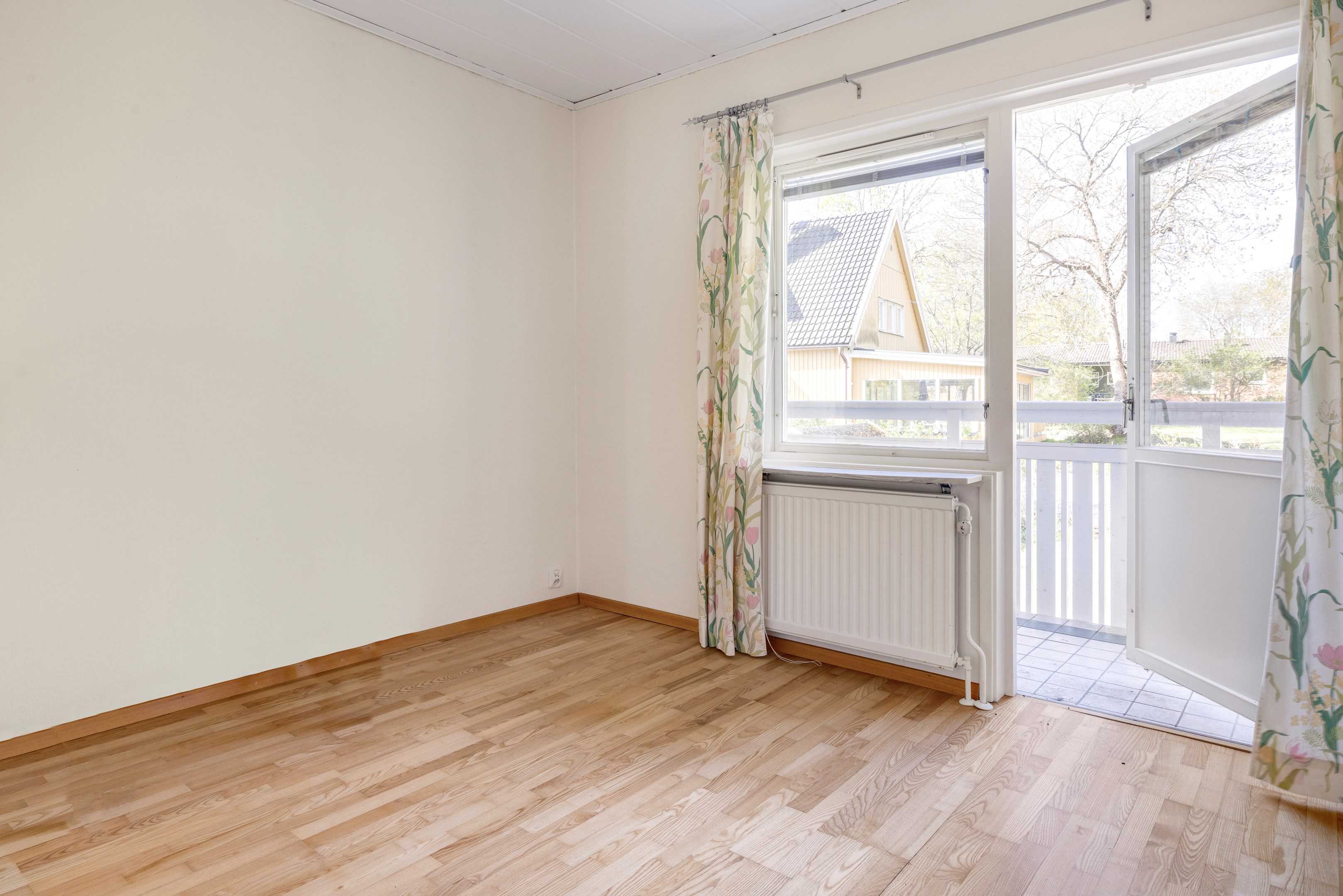 Bostadsbild från Skivlingsvägen 5, Till salu i Norby, Uppsala
