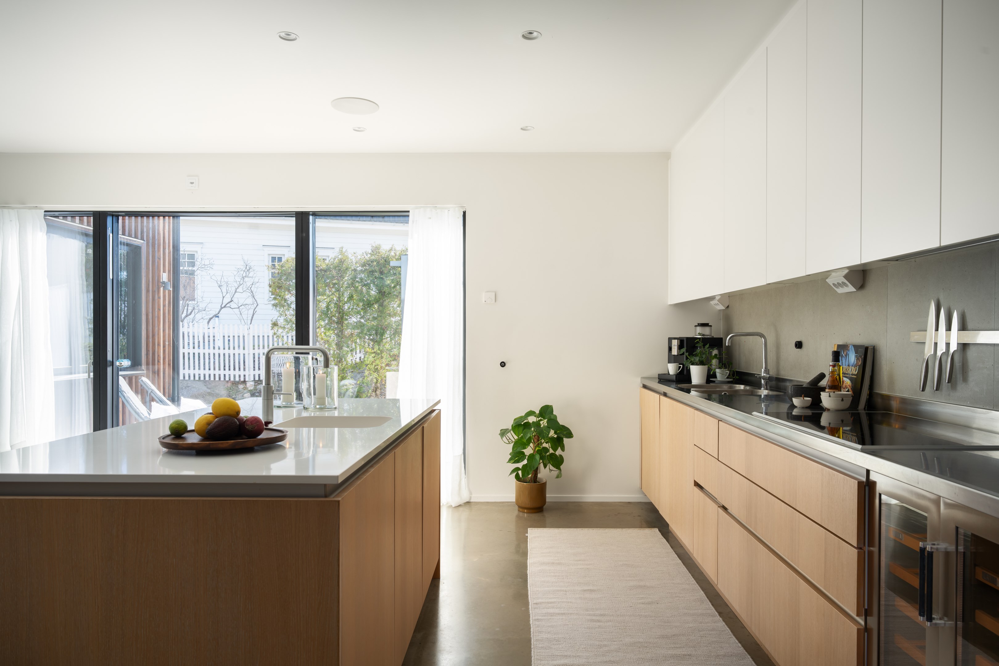 Bostadsbild från Sommargyllens backe 1, Såld i Lännersta, Nacka