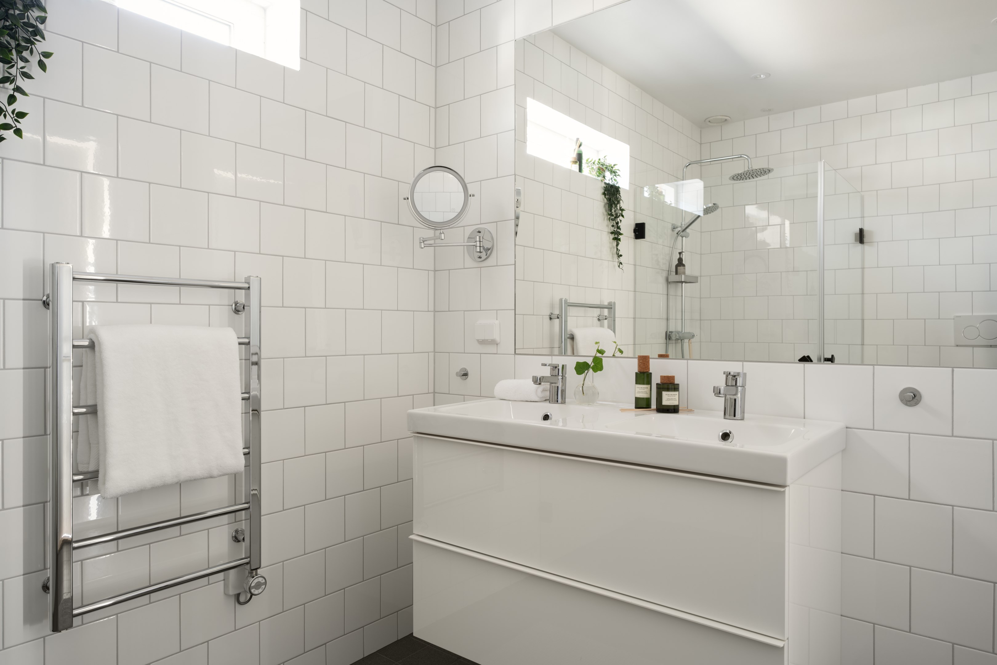 Bostadsbild från Sommargyllens backe 1, Såld i Lännersta, Nacka