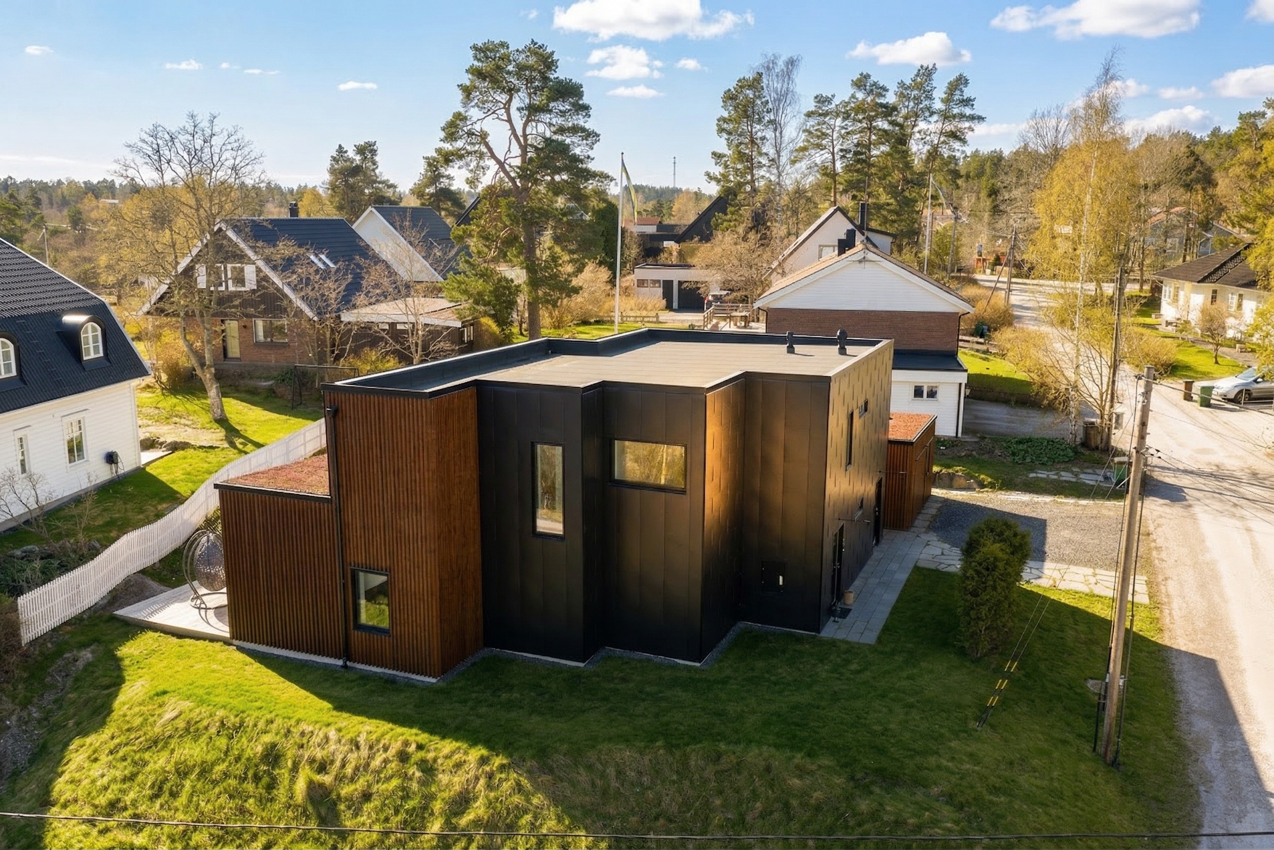 Bostadsbild från Sommargyllens backe 1, Såld i Lännersta, Nacka