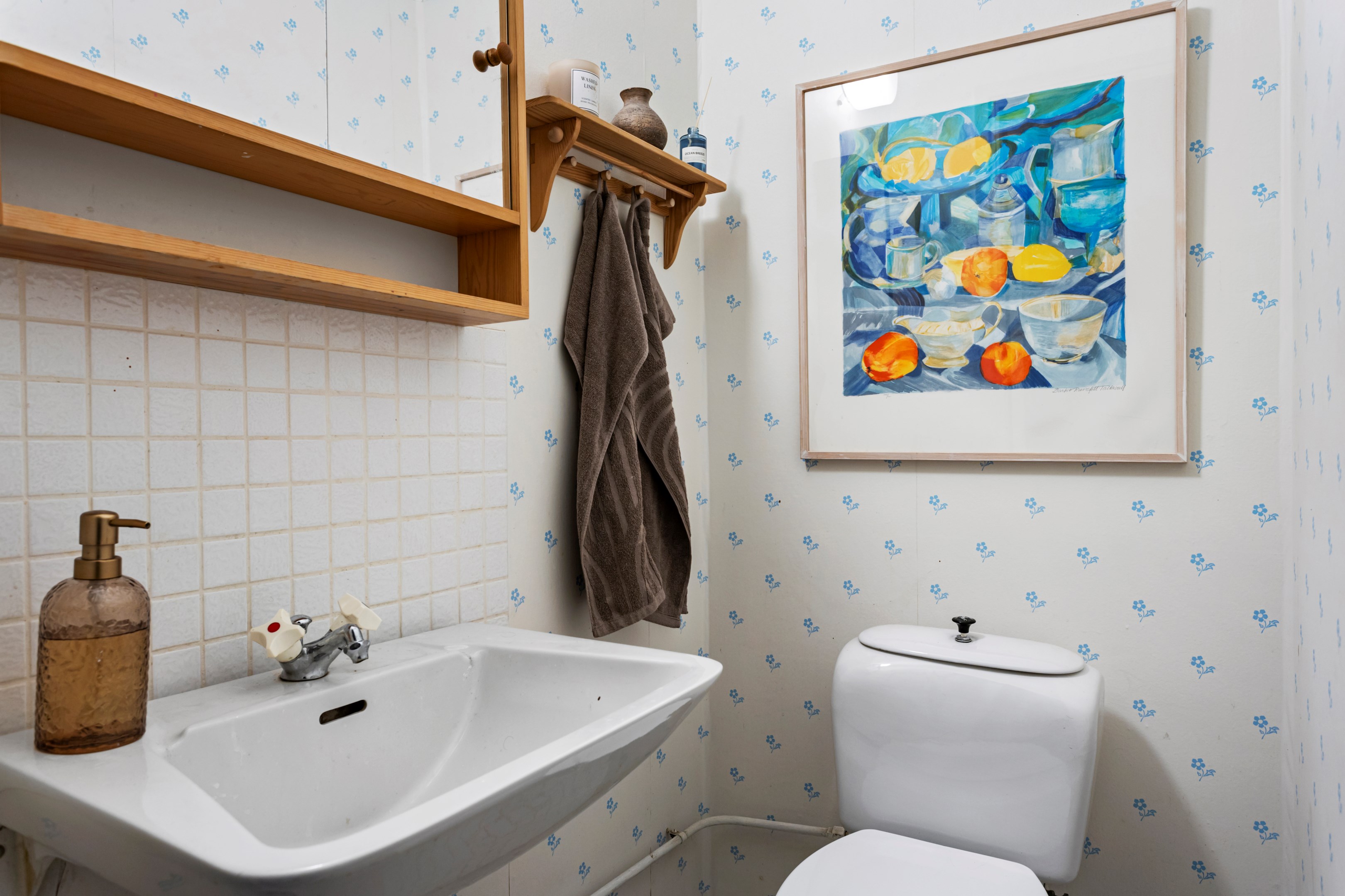 Bostadsbild från Sten Stures väg 6, Till salu i Duvnäs Utskog, Nacka
