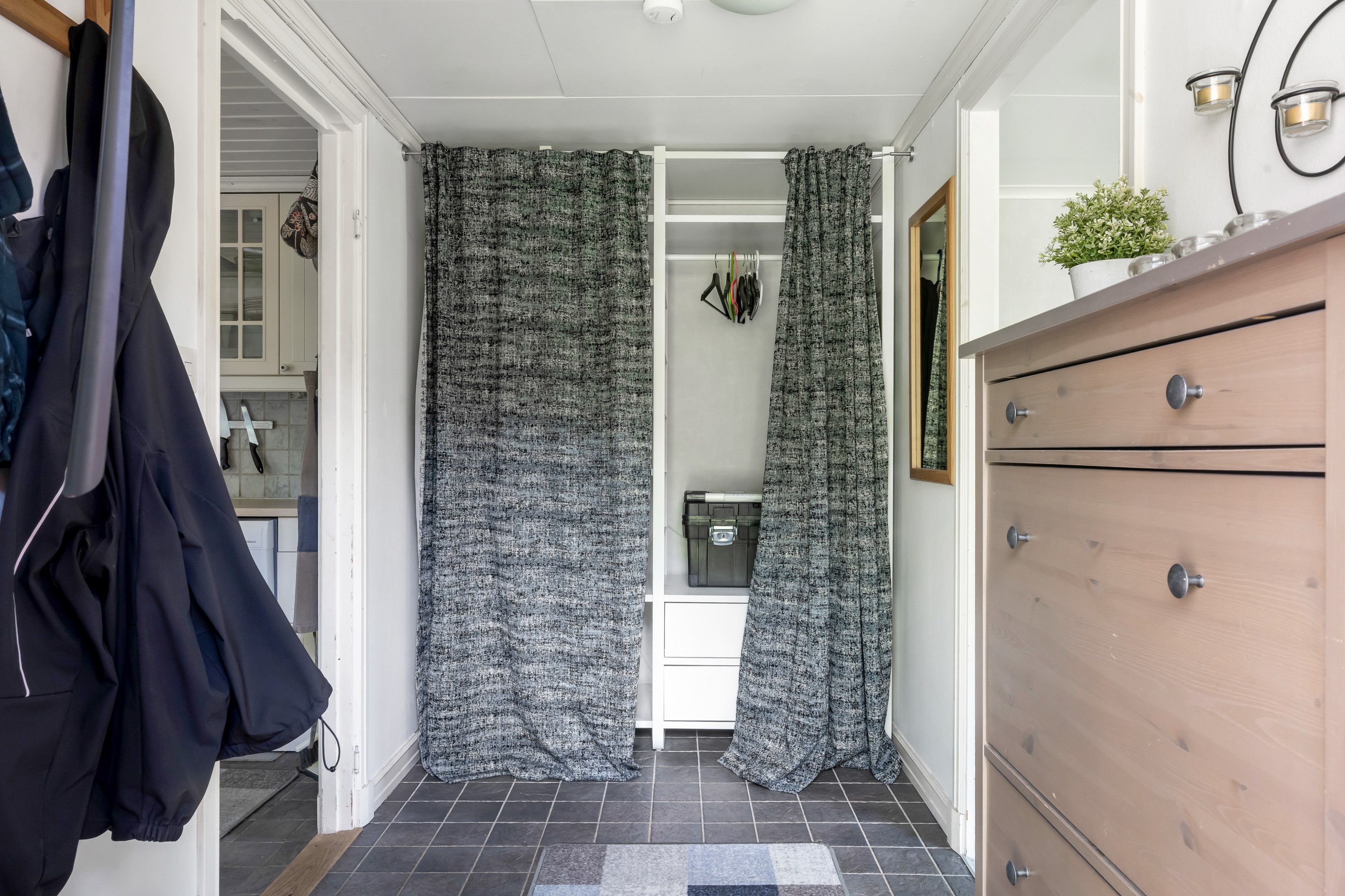 Bostadsbild från Råby Park 26, Till salu i Vittulsberg, Uppsala