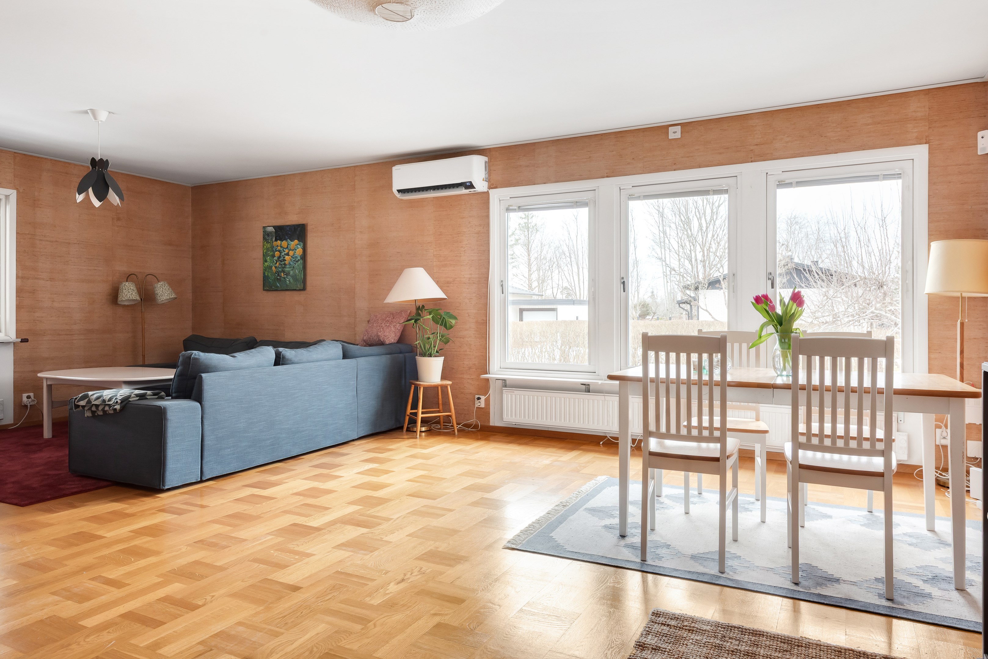 Bostadsbild från Dragontorpsvägen 11, Såld i Bälinge, Uppsala