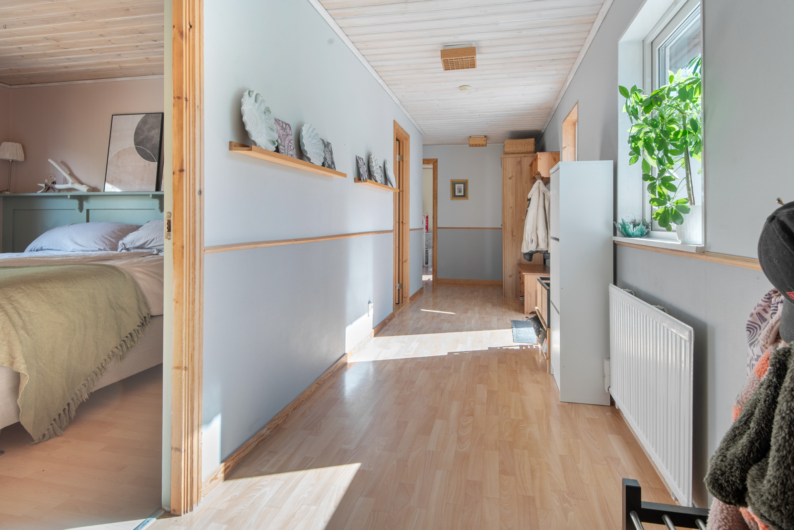 Bostadsbild från Hinsaringen 31, Kommande i Evlinge, Värmdö