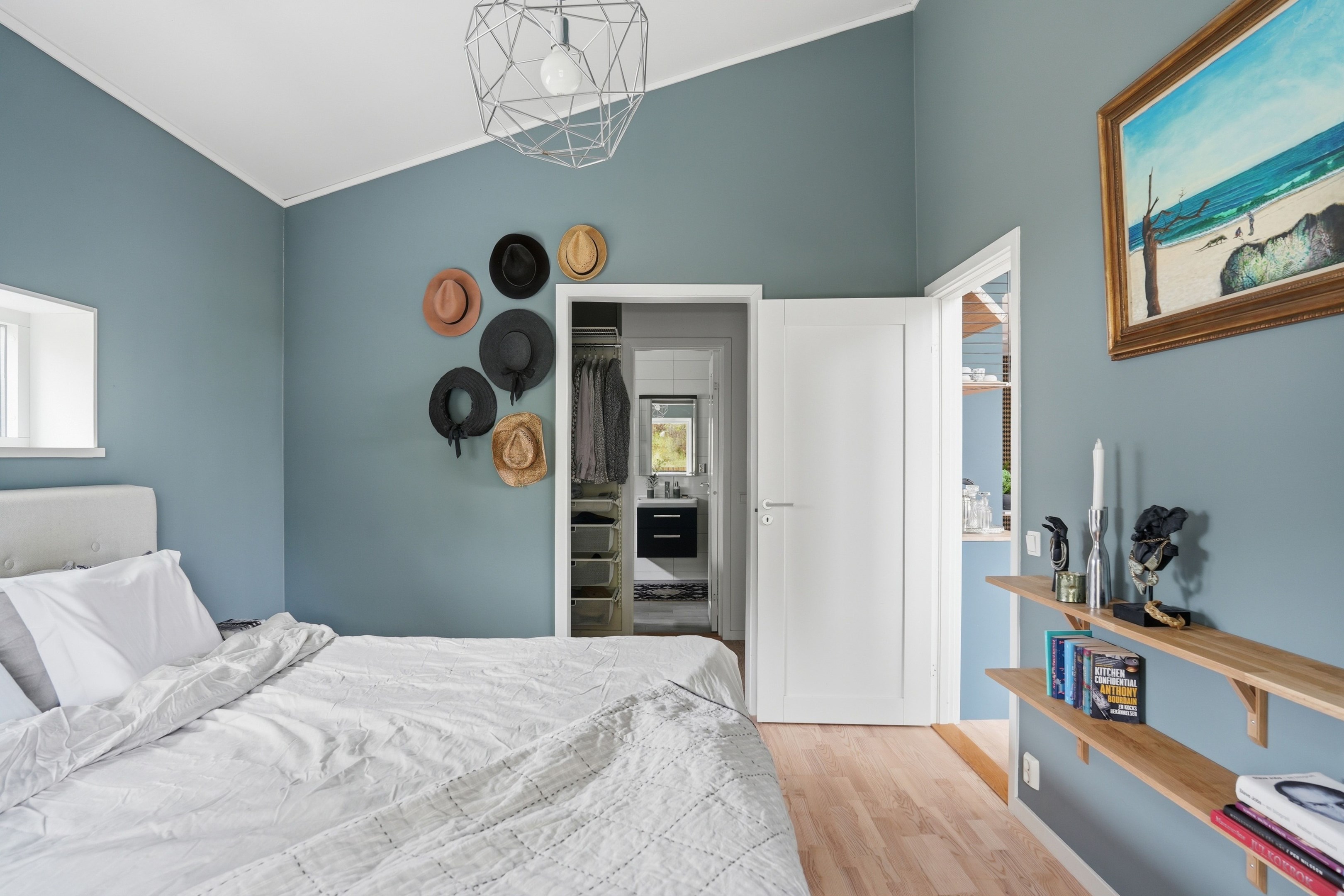 Bostadsbild från Klamparvägen 12, Såld i Rasbo, Uppsala