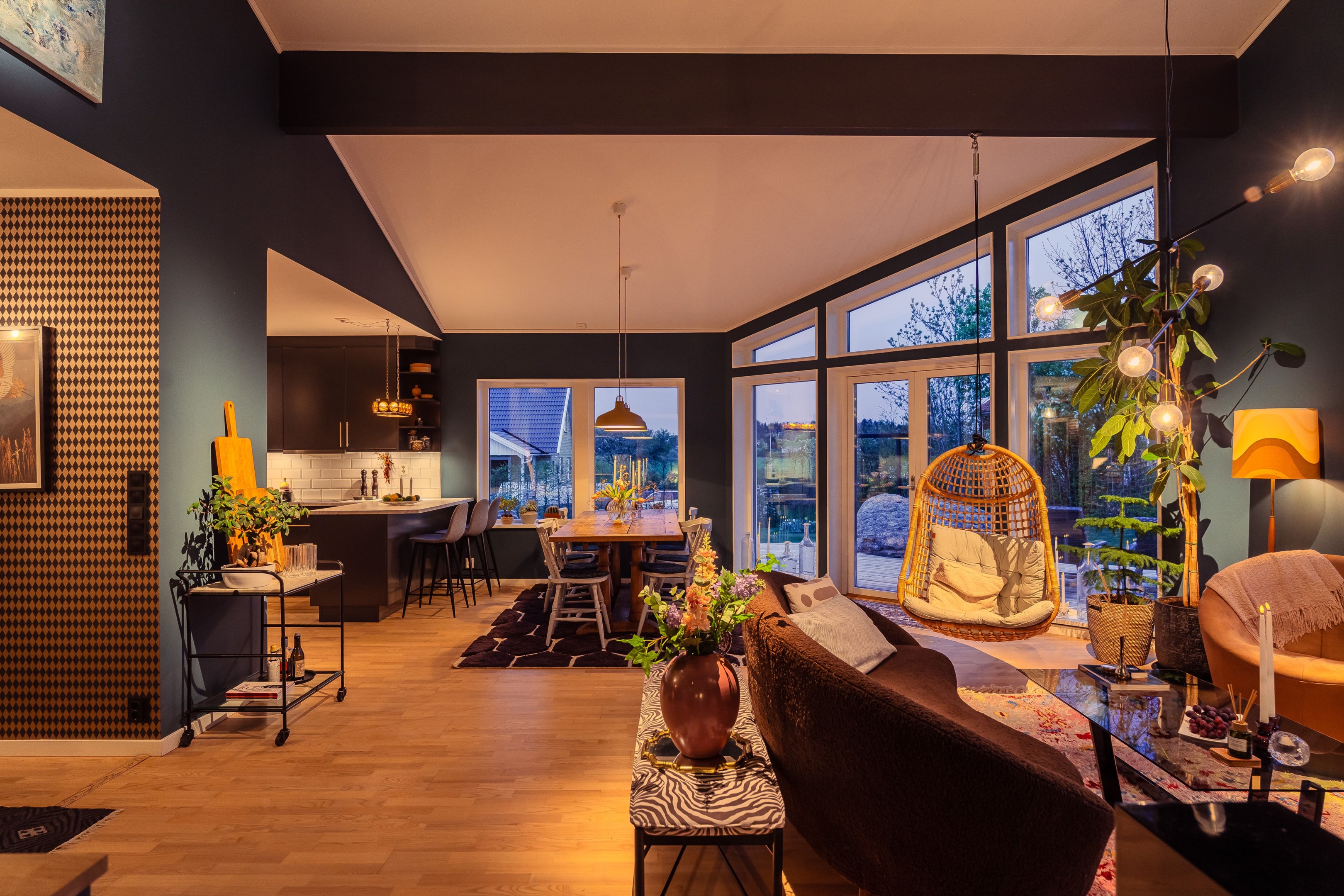 Bostadsbild från Klamparvägen 12, Såld i Rasbo, Uppsala