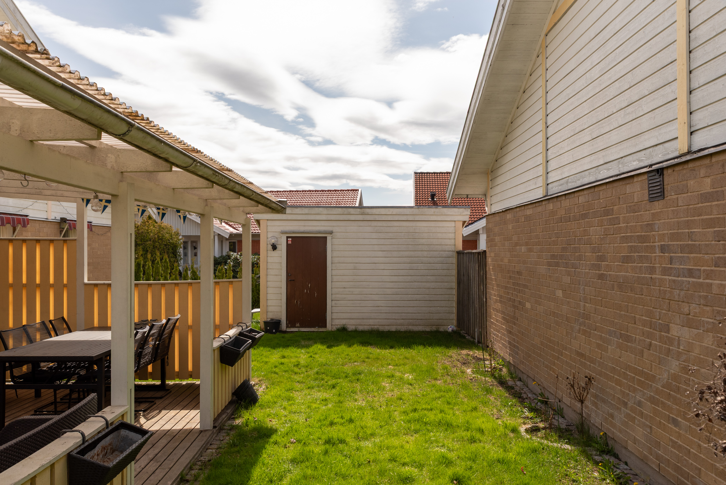 Bostadsbild från Dalslandsvägen 16, Till salu i Gryta, Västerås