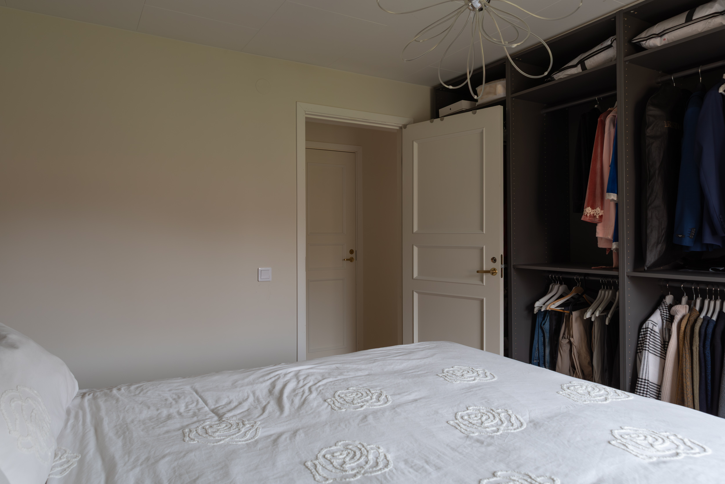 Bostadsbild från Dalslandsvägen 16, Till salu i Gryta, Västerås
