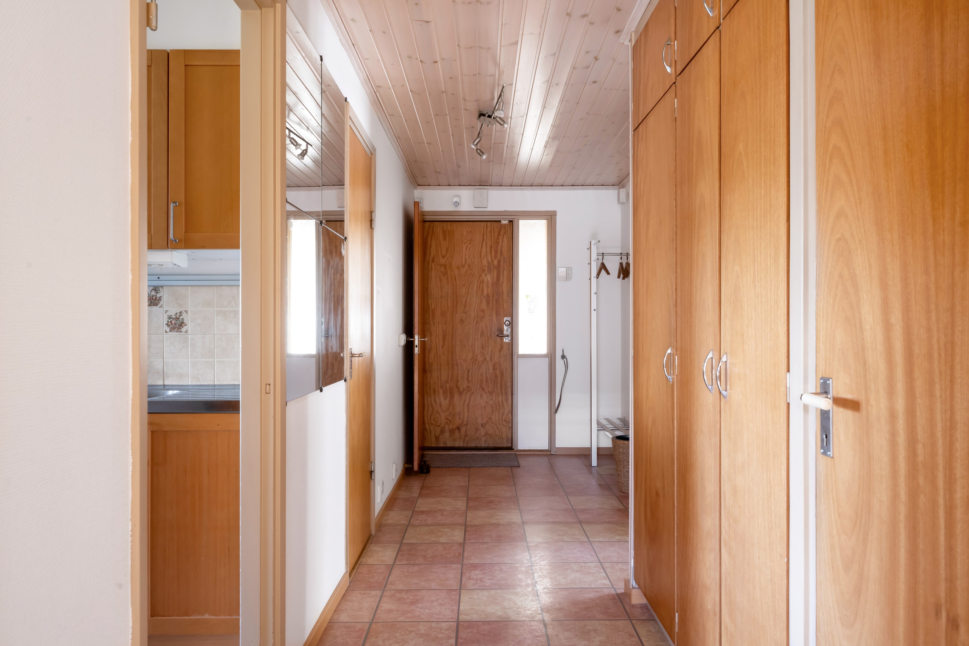 Bostadsbild från Svedbovägen 14, Såld i Vänge, Uppsala