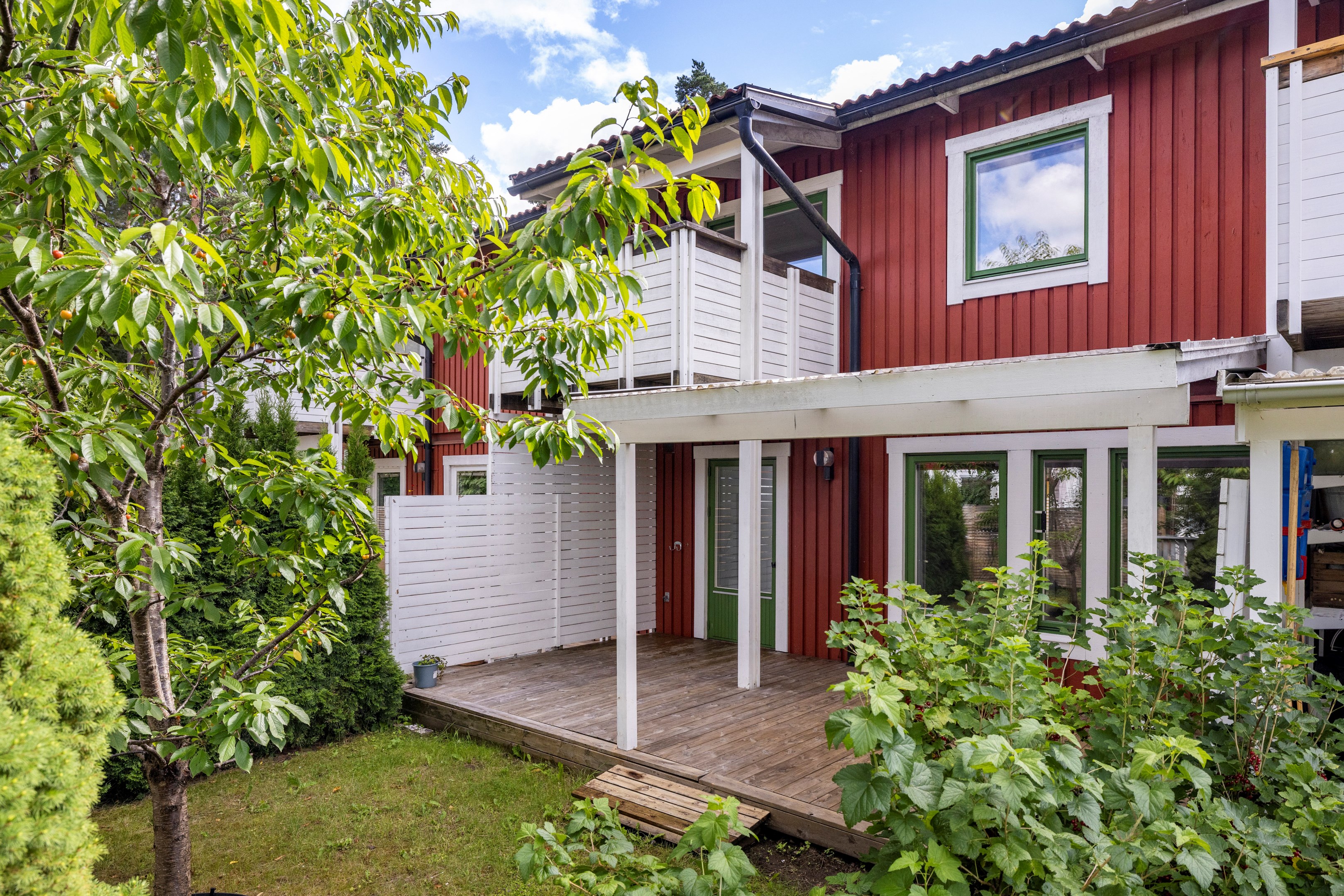 Bostadsbild från Åskmolnsvägen 33, Till salu i Storvreta, Uppsala