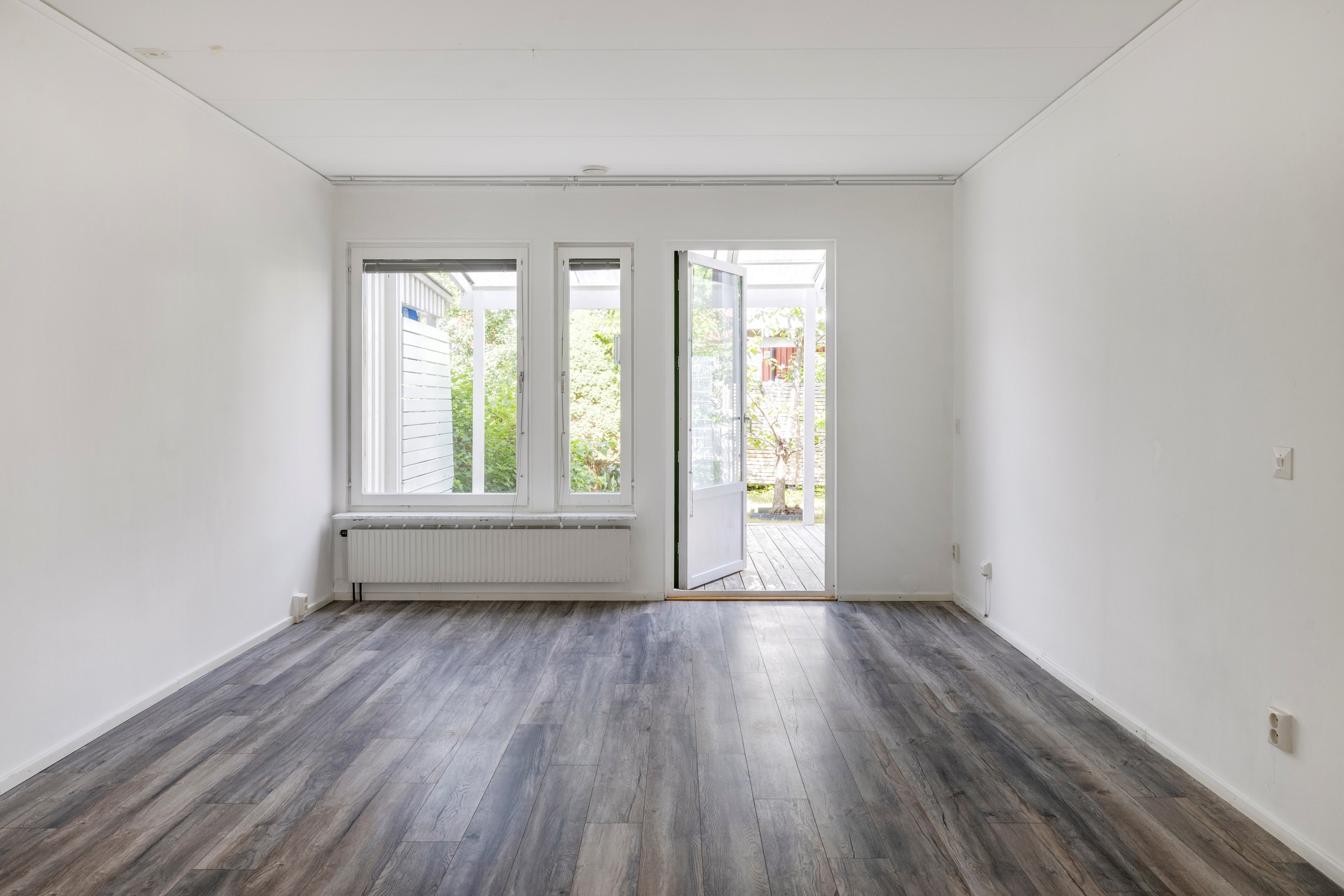 Bostadsbild från Åskmolnsvägen 33, Till salu i Storvreta, Uppsala