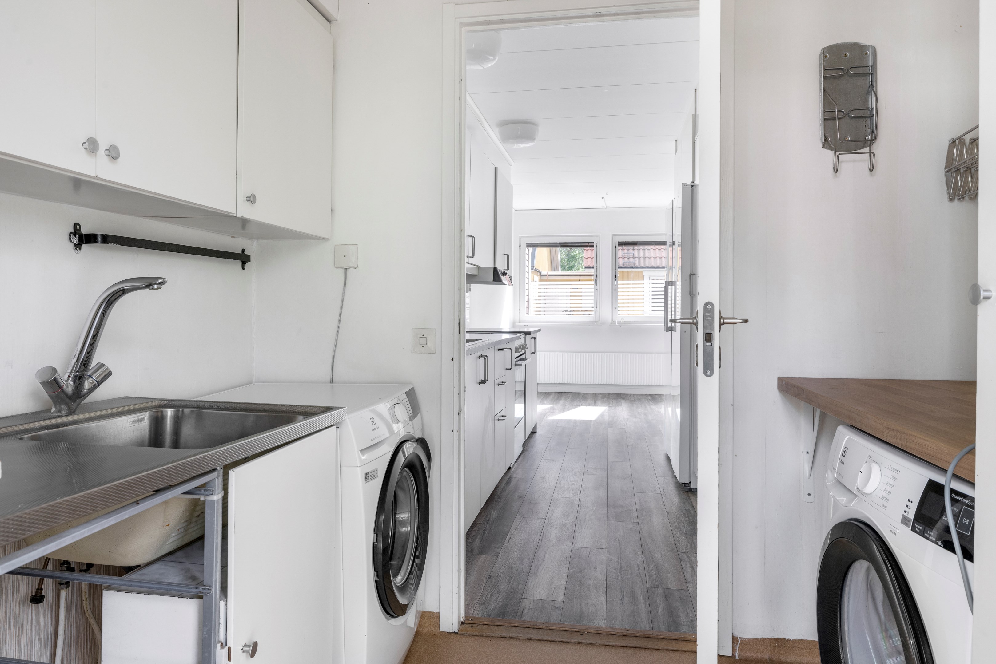 Bostadsbild från Åskmolnsvägen 33, Till salu i Storvreta, Uppsala