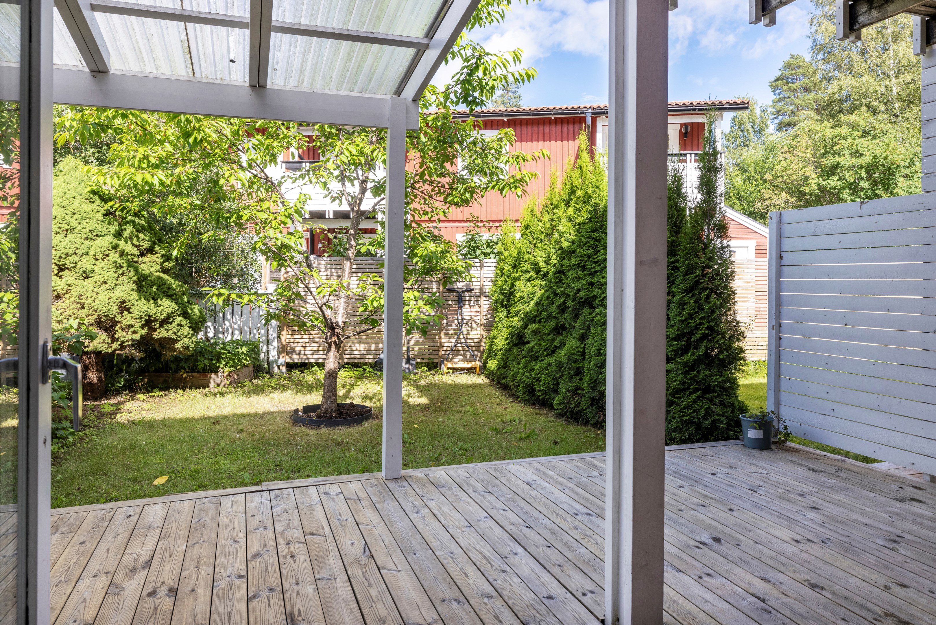 Bostadsbild från Åskmolnsvägen 33, Till salu i Storvreta, Uppsala