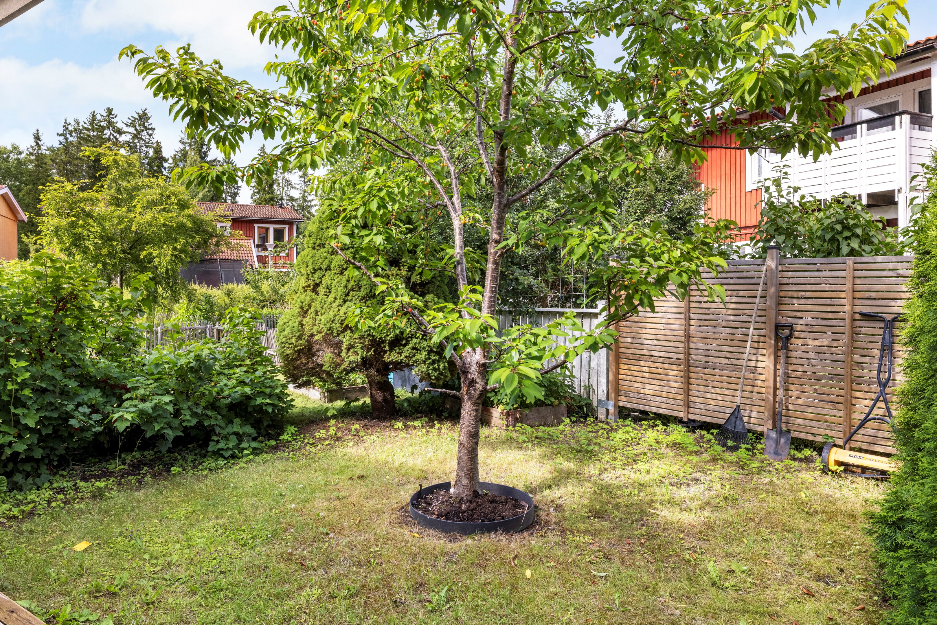 Bostadsbild från Åskmolnsvägen 33, Till salu i Storvreta, Uppsala
