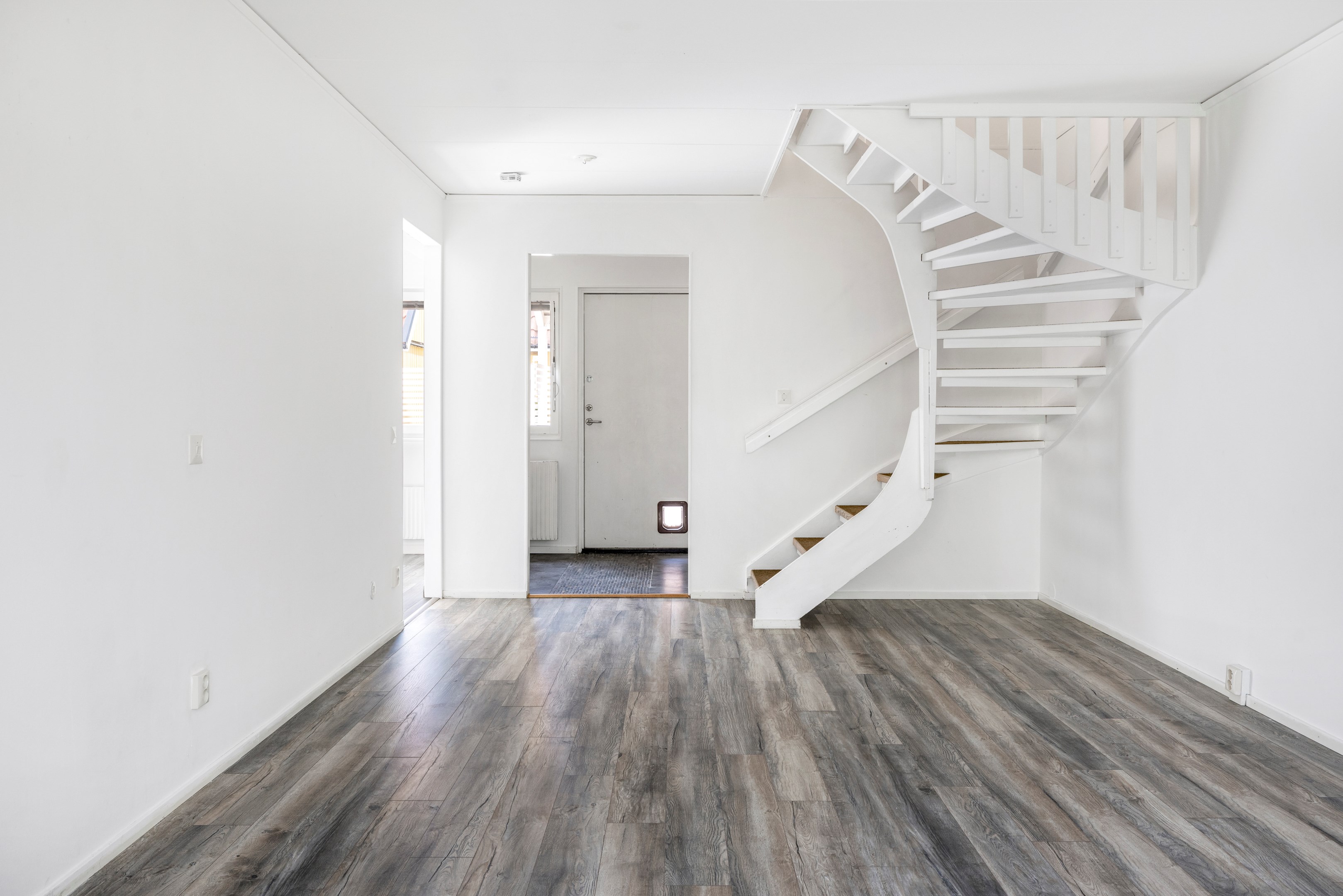 Bostadsbild från Åskmolnsvägen 33, Till salu i Storvreta, Uppsala