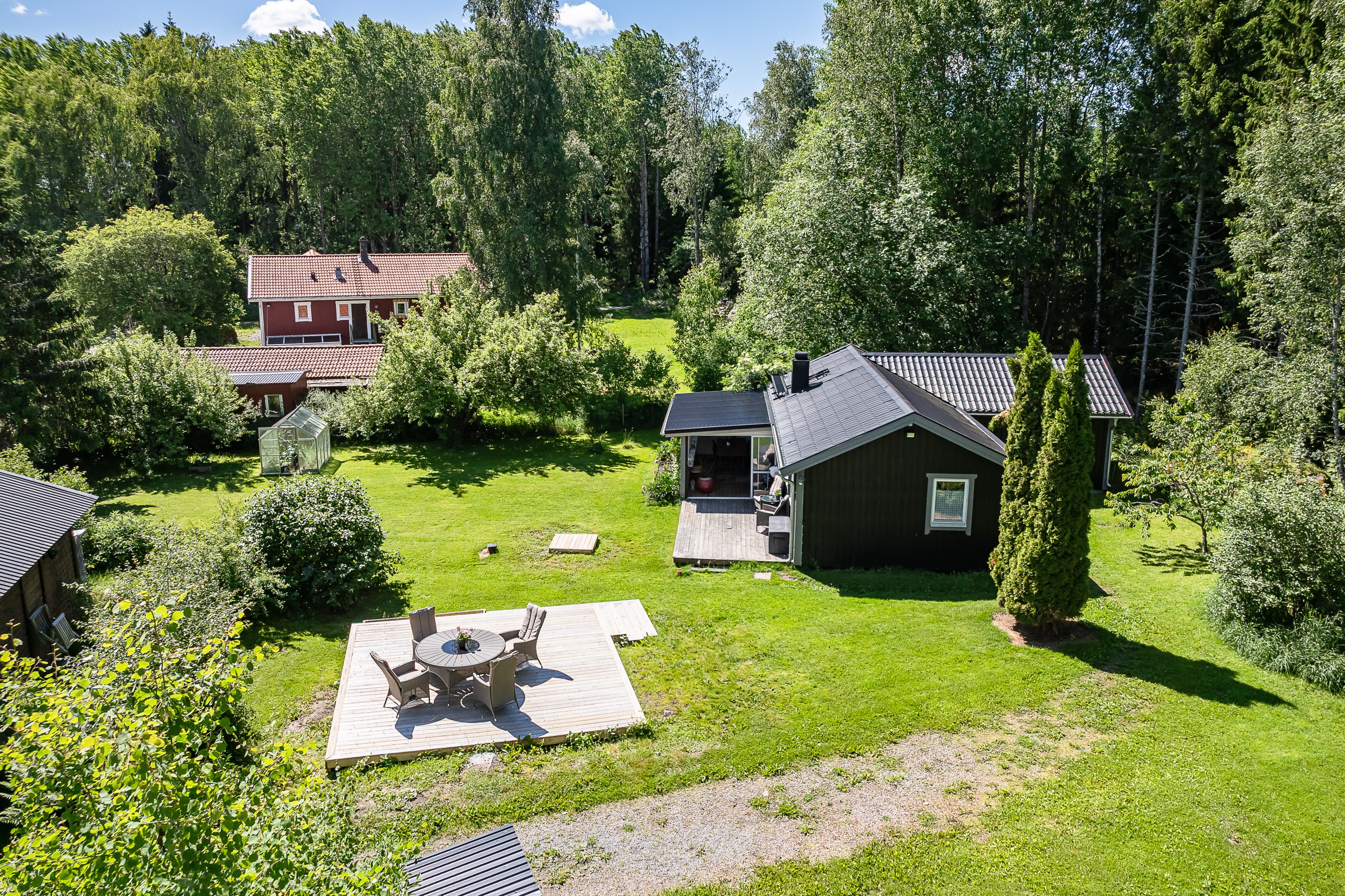 Bostadsbild från Borstbol 4, Till salu i Rasbokil, Uppsala