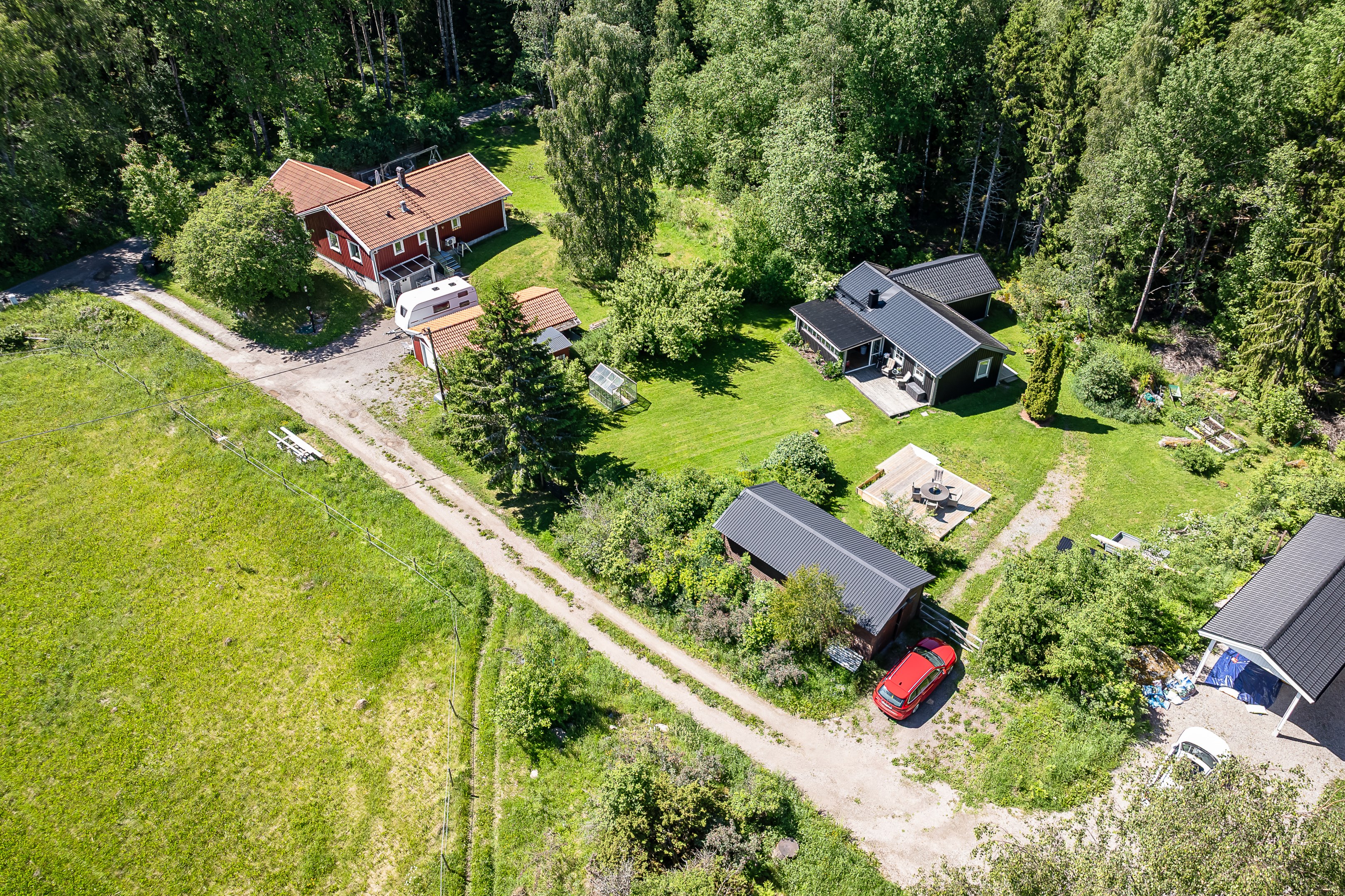 Bostadsbild från Borstbol 4, Till salu i Rasbokil, Uppsala