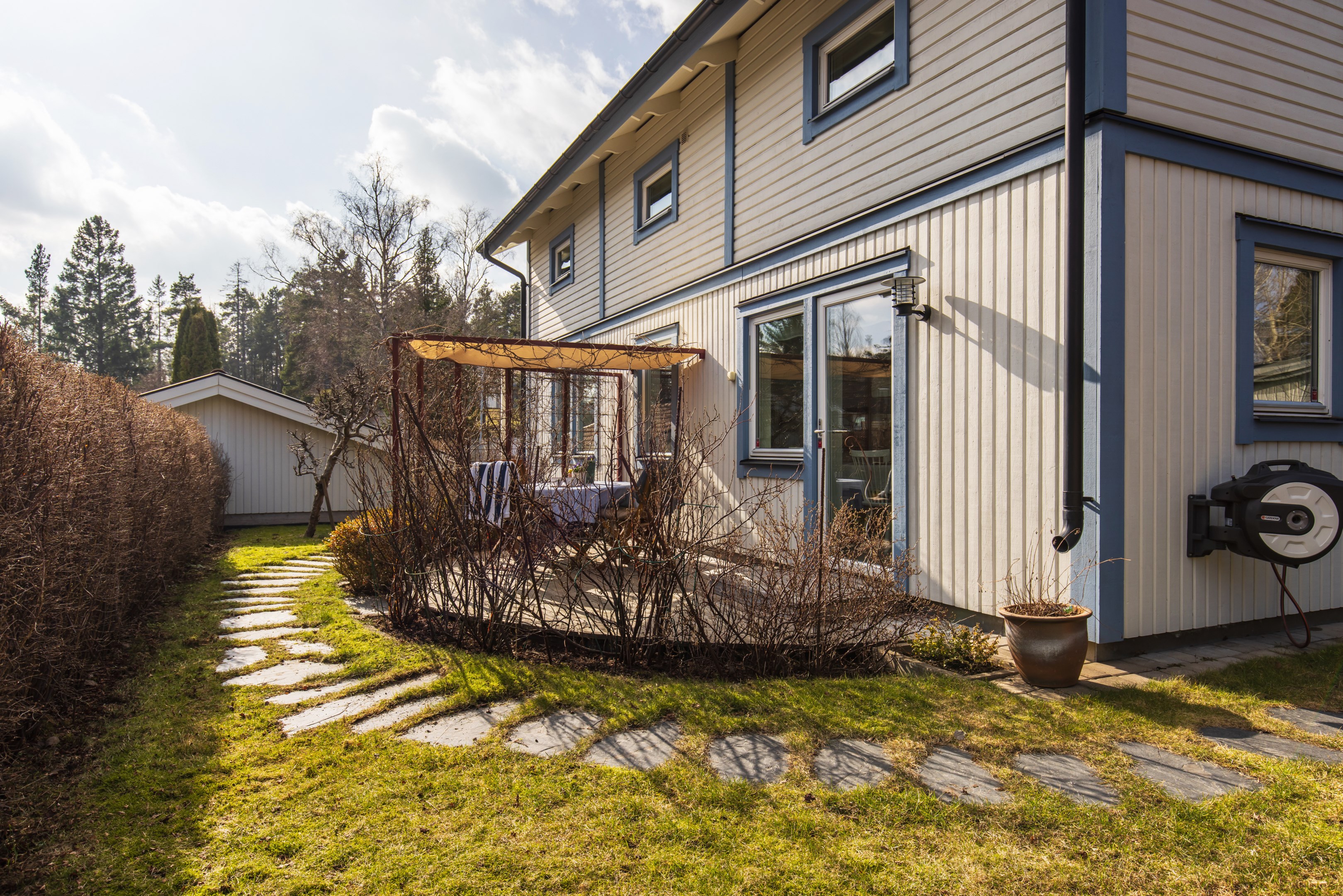 Bostadsbild från Fäbodvägen 27, Såld i Norra Lännersta, Nacka
