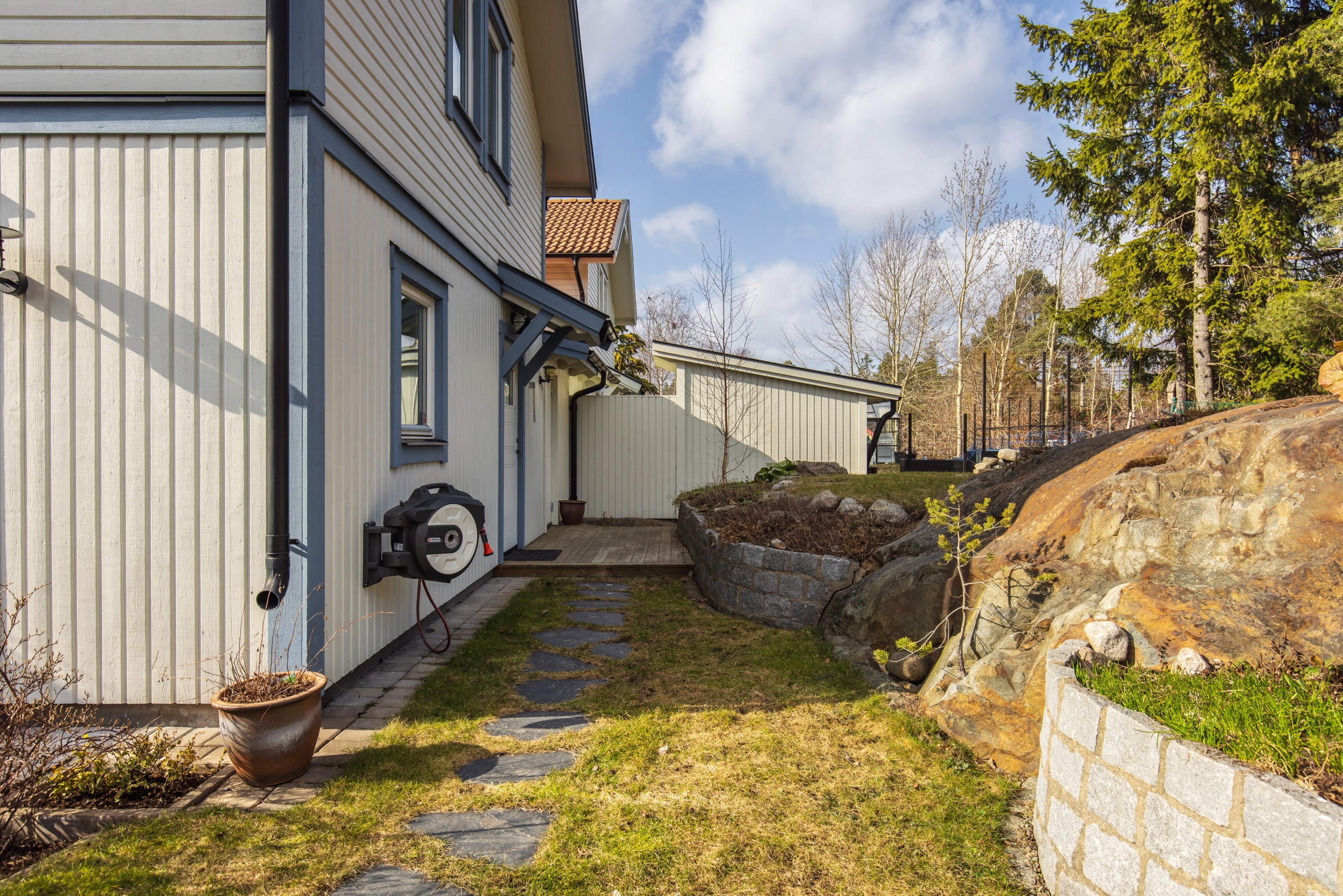 Bostadsbild från Fäbodvägen 27, Såld i Norra Lännersta, Nacka