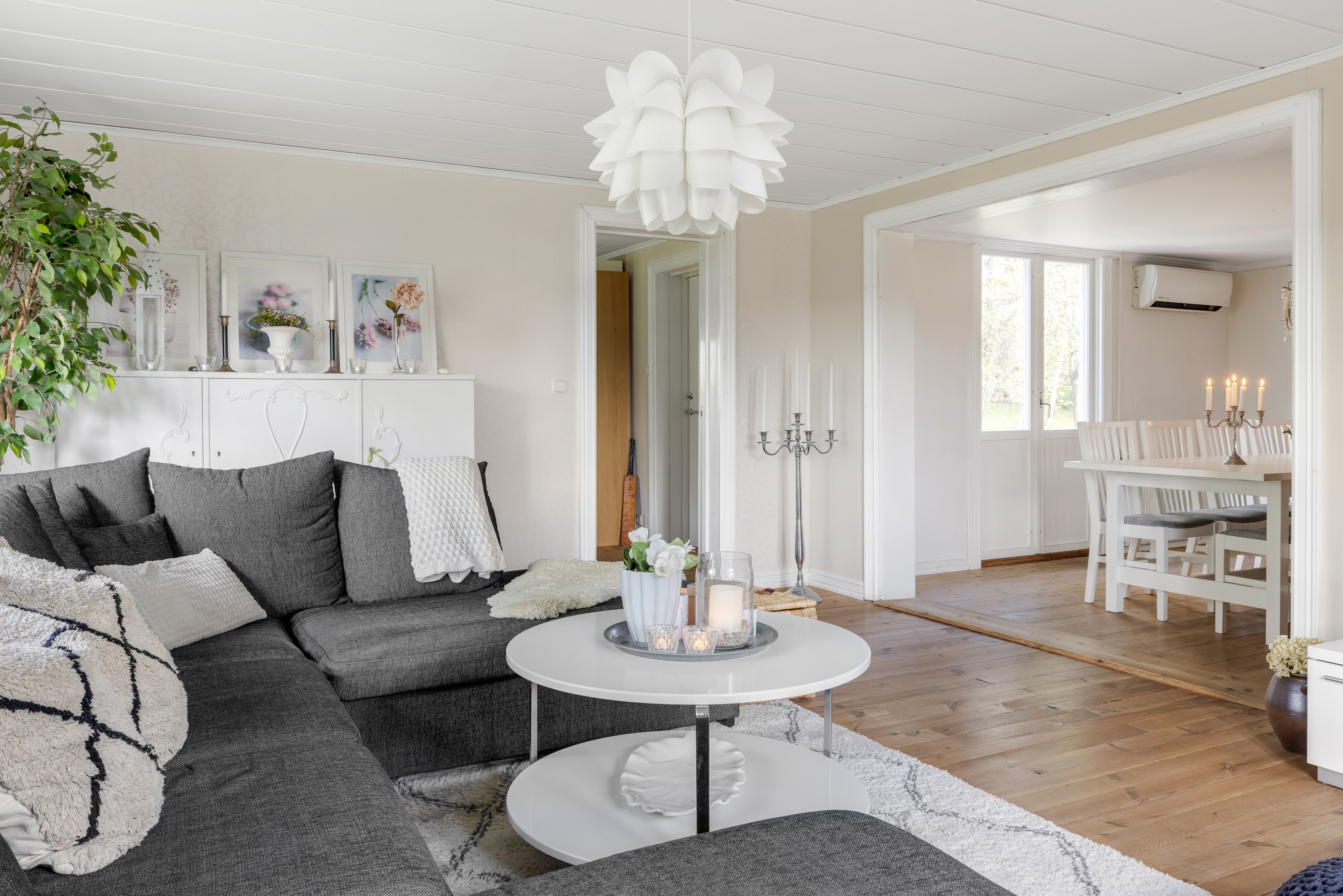 Bostadsbild från Gamla landsvägen 107, Till salu i Vittinge, Heby