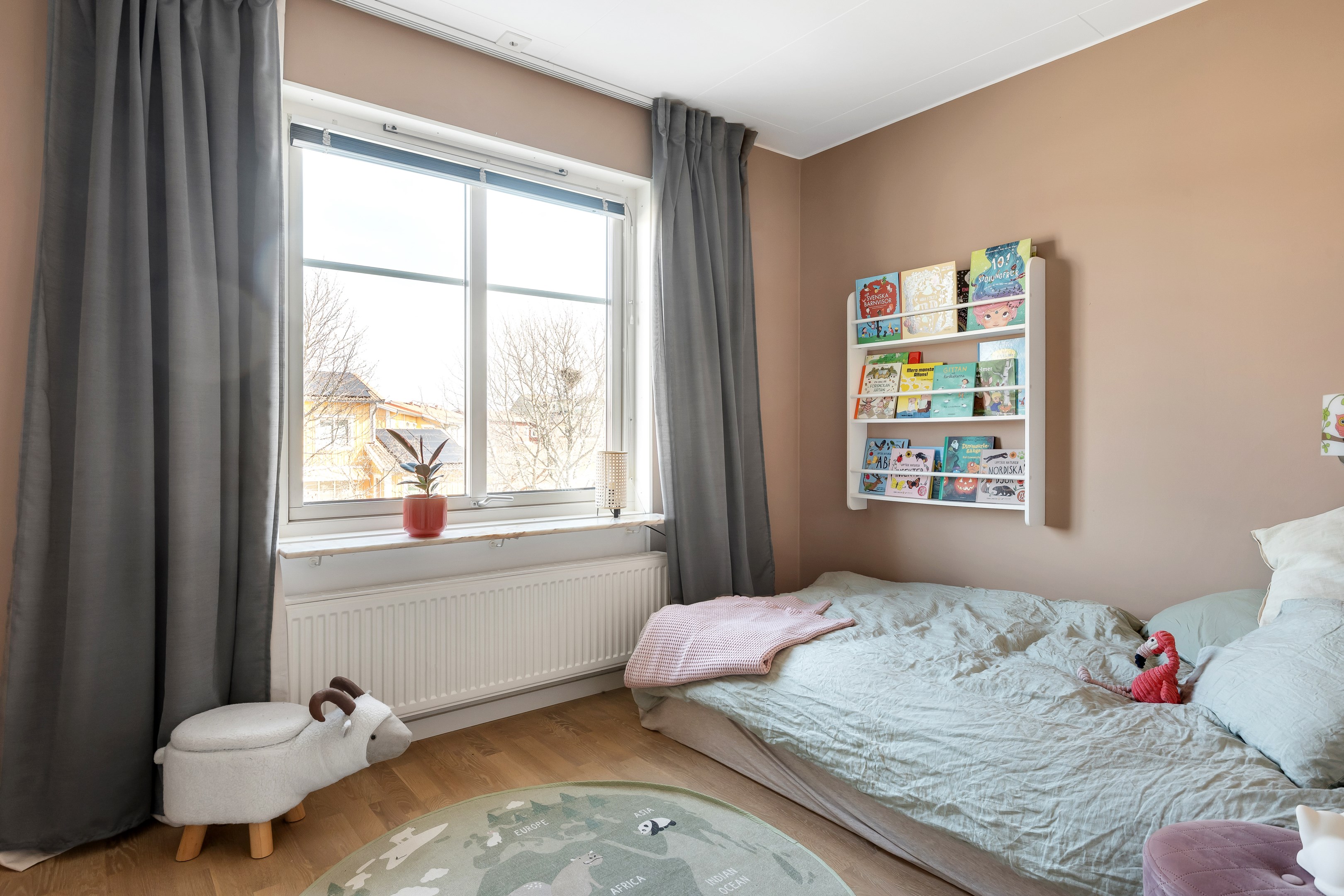 Bostadsbild från Klarbärsgatan 61, Snart till salu i Slavsta, Uppsala