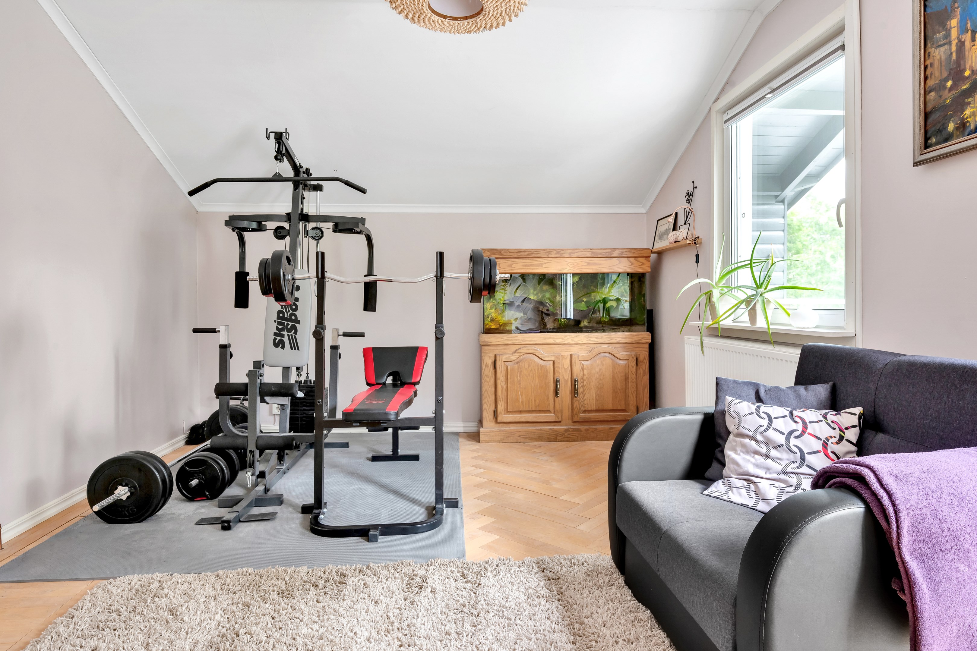 Bostadsbild från Jägarvägen 1, Till salu i Sunnersta, Uppsala