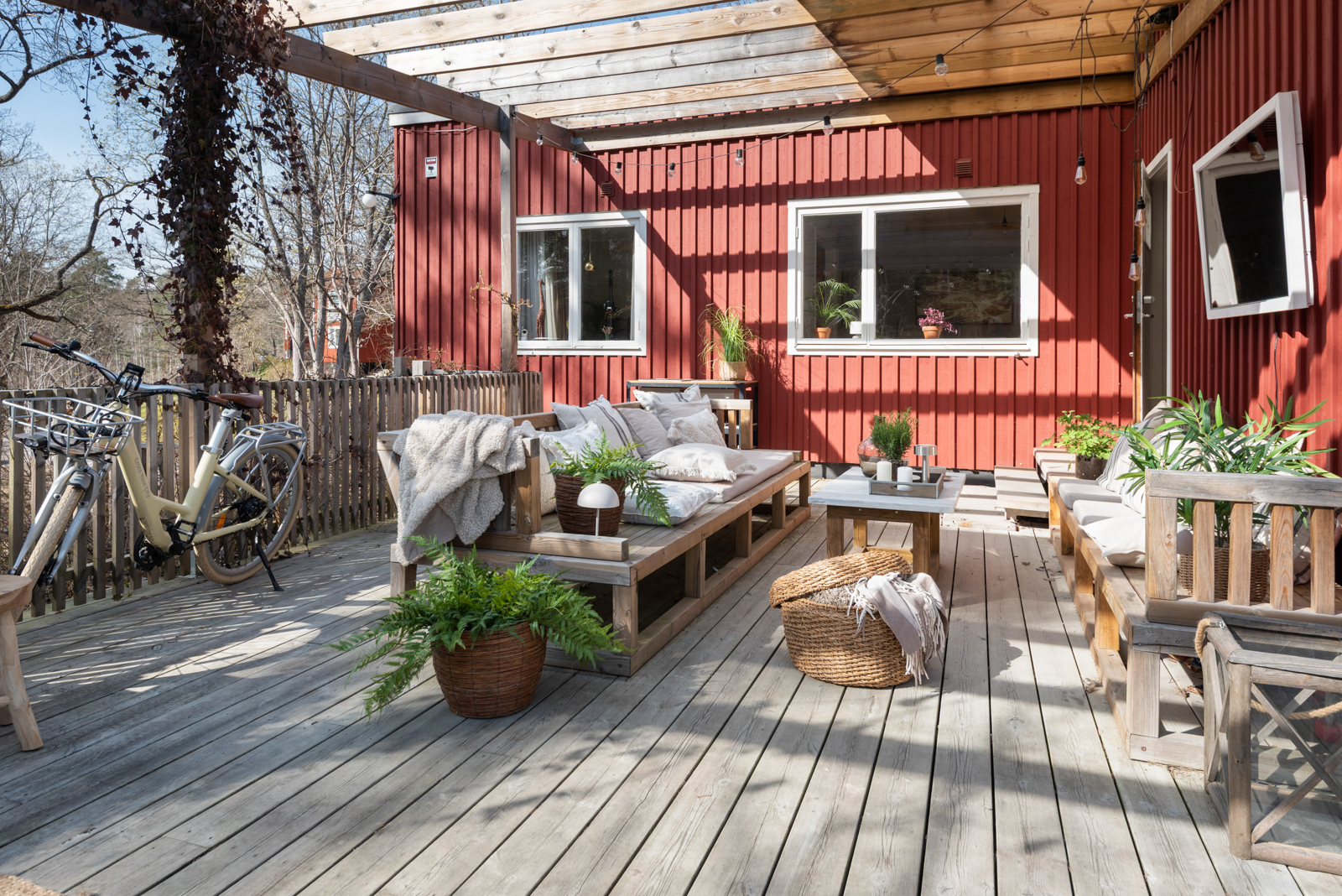 Bostadsbild från Tvärvägen 1, Till salu i Gustavsberg - Höjdhagen, Värmdö