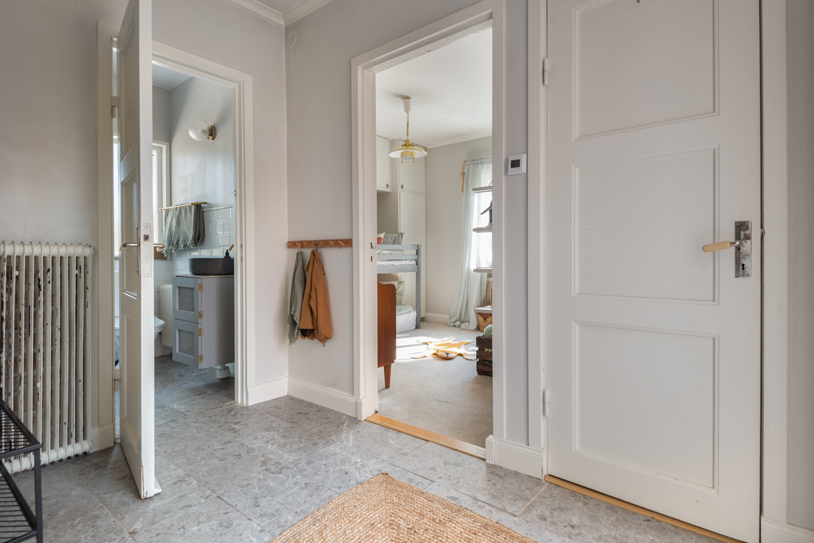 Bostadsbild från Tvärvägen 1, Till salu i Gustavsberg - Höjdhagen, Värmdö