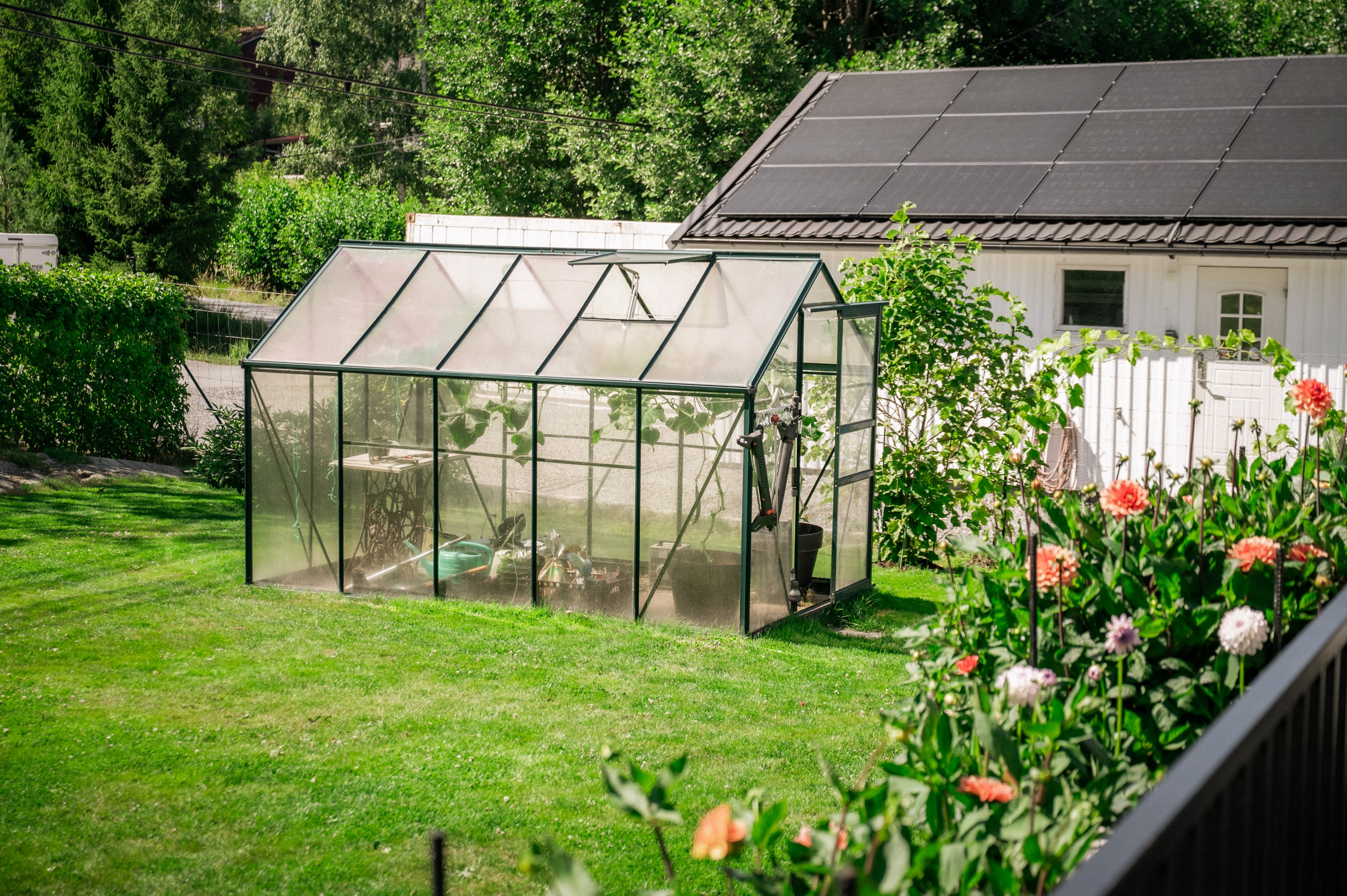 Bostadsbild från Björnklostigen 30, Till salu i Herrviksnäs, Värmdö