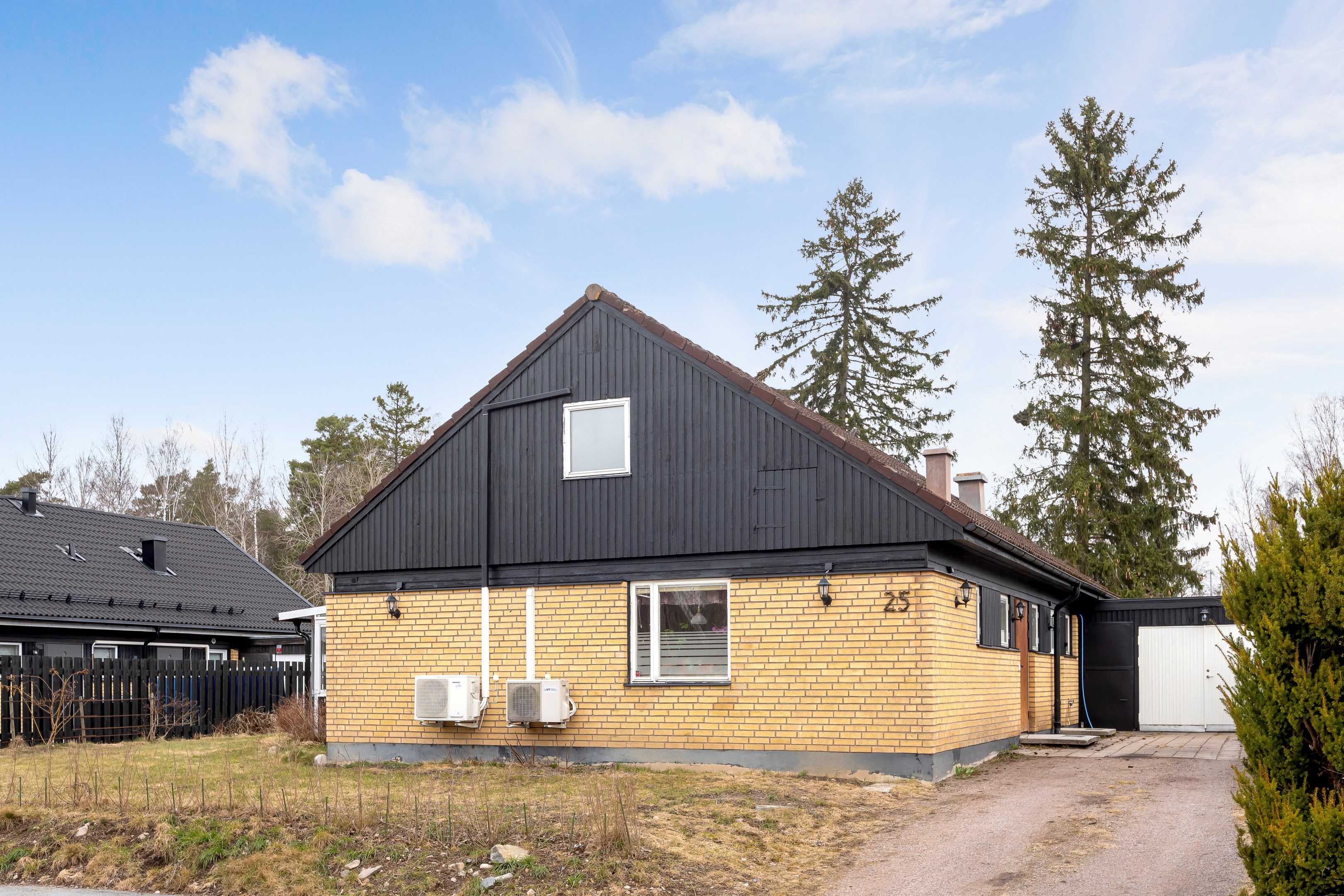 Bostadsbild från Isgrenavägen 25, Till salu i Bälinge, Uppsala