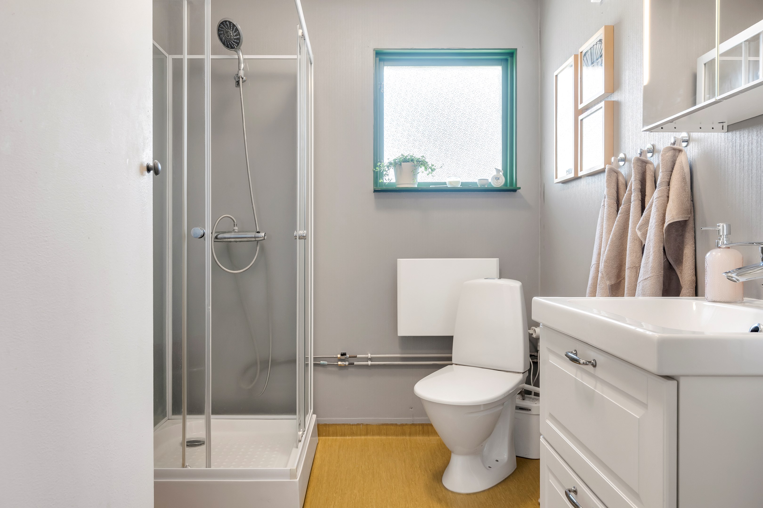 Bostadsbild från Isgrenavägen 25, Till salu i Bälinge, Uppsala