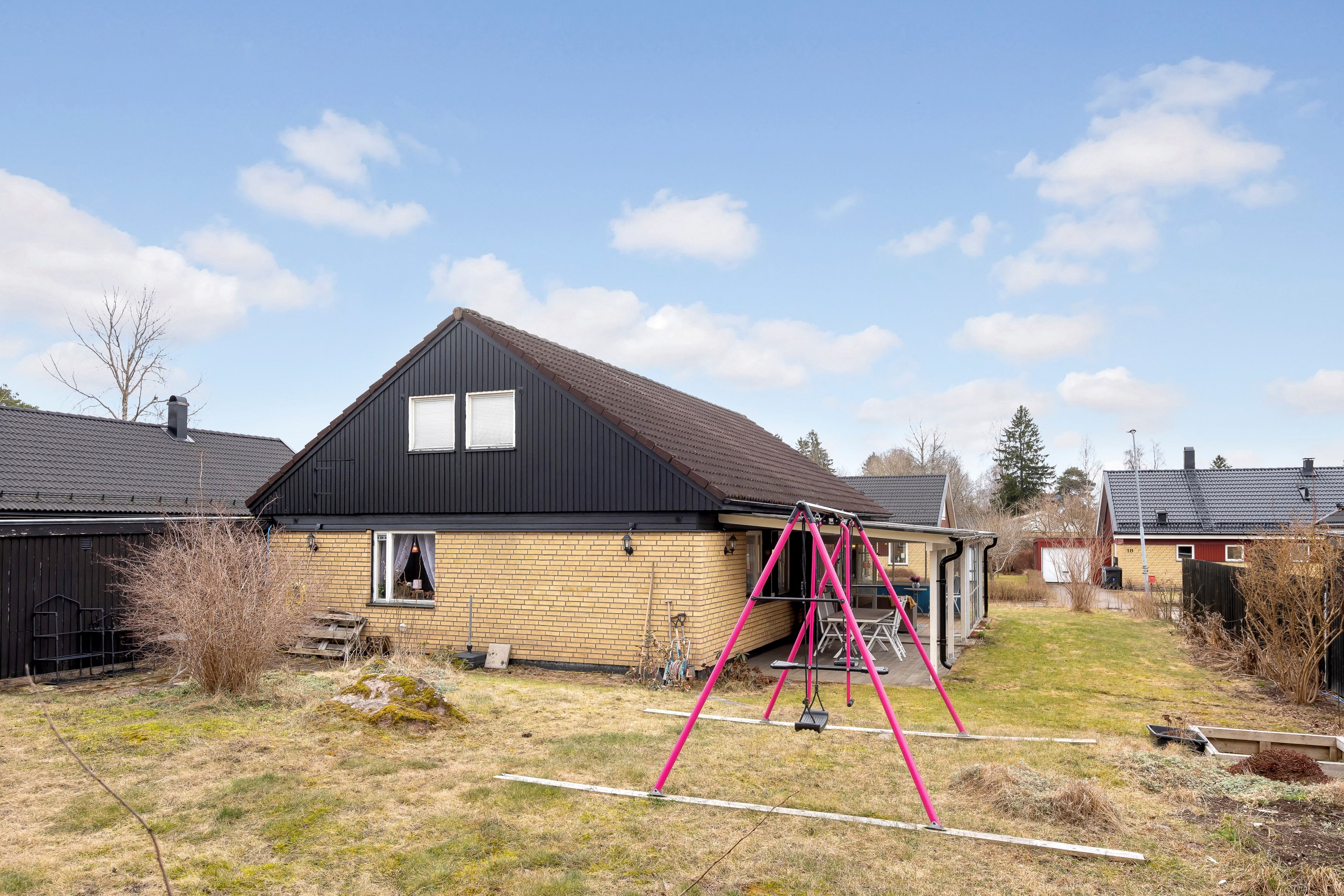 Bostadsbild från Isgrenavägen 25, Till salu i Bälinge, Uppsala