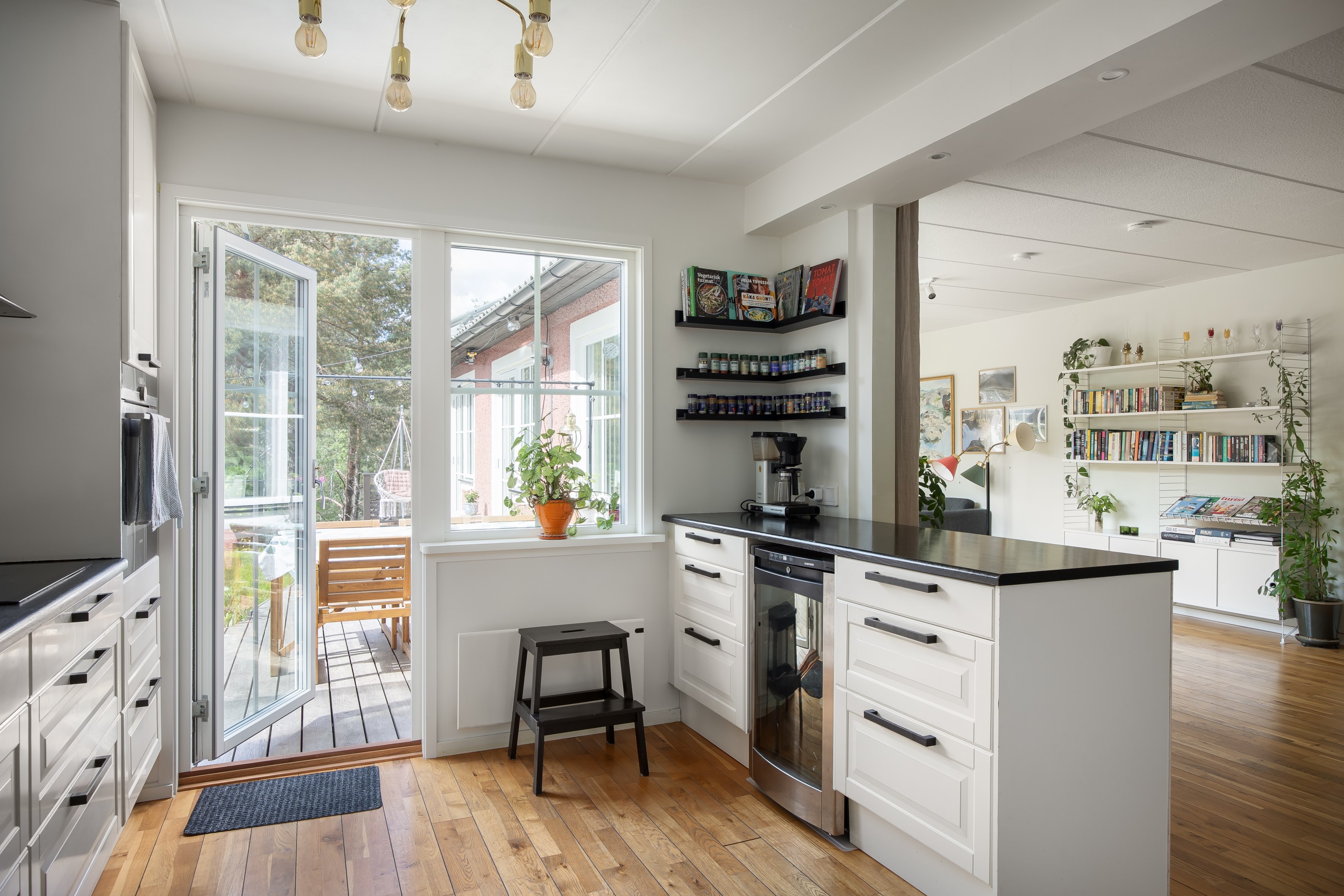 Bostadsbild från Bergandsgatan 19, Såld i Fågelhöjden - Saltsjöbaden, Nacka