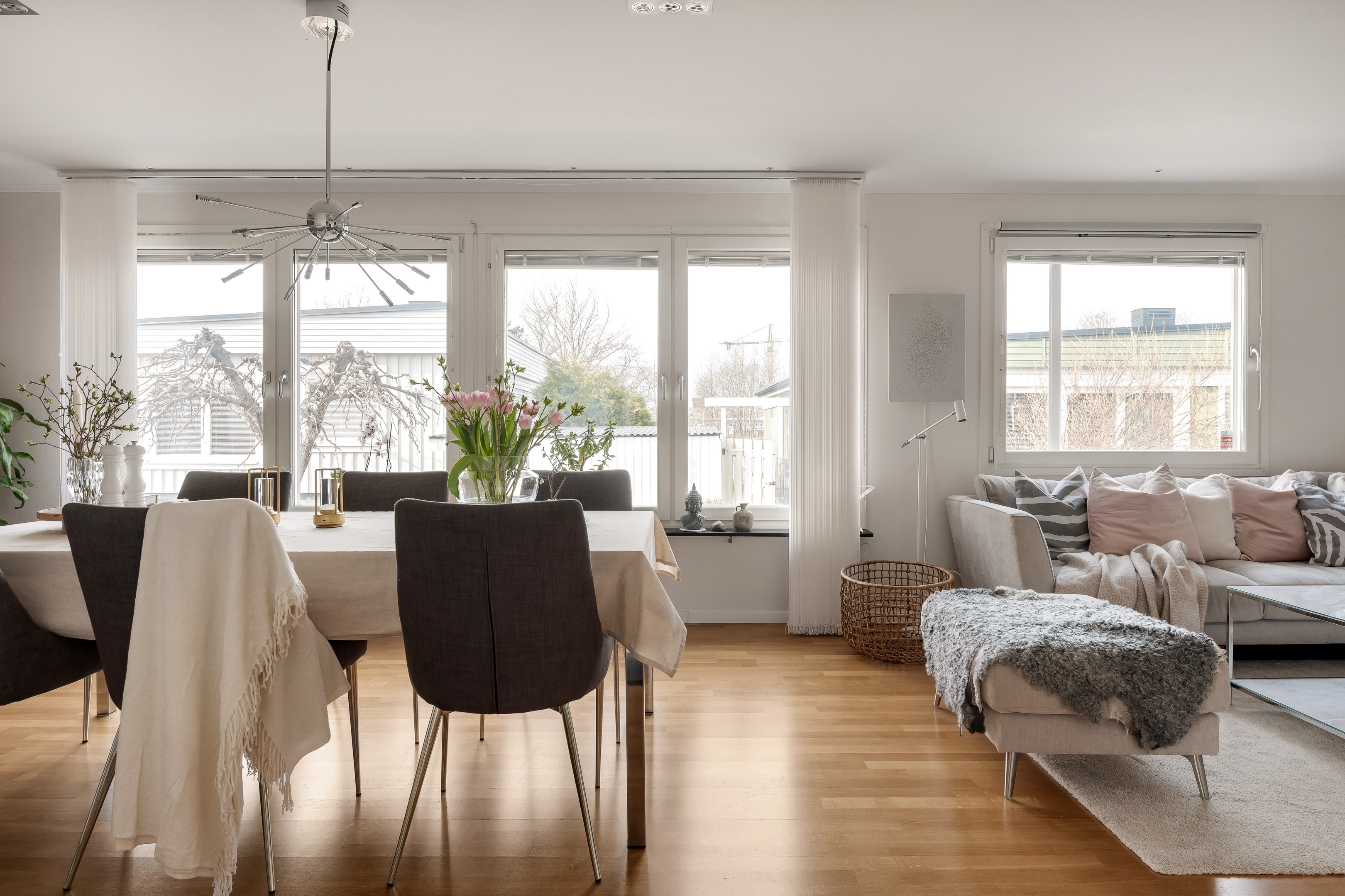 Bostadsbild från Timjansgatan 175, Såld i Årsta, Uppsala