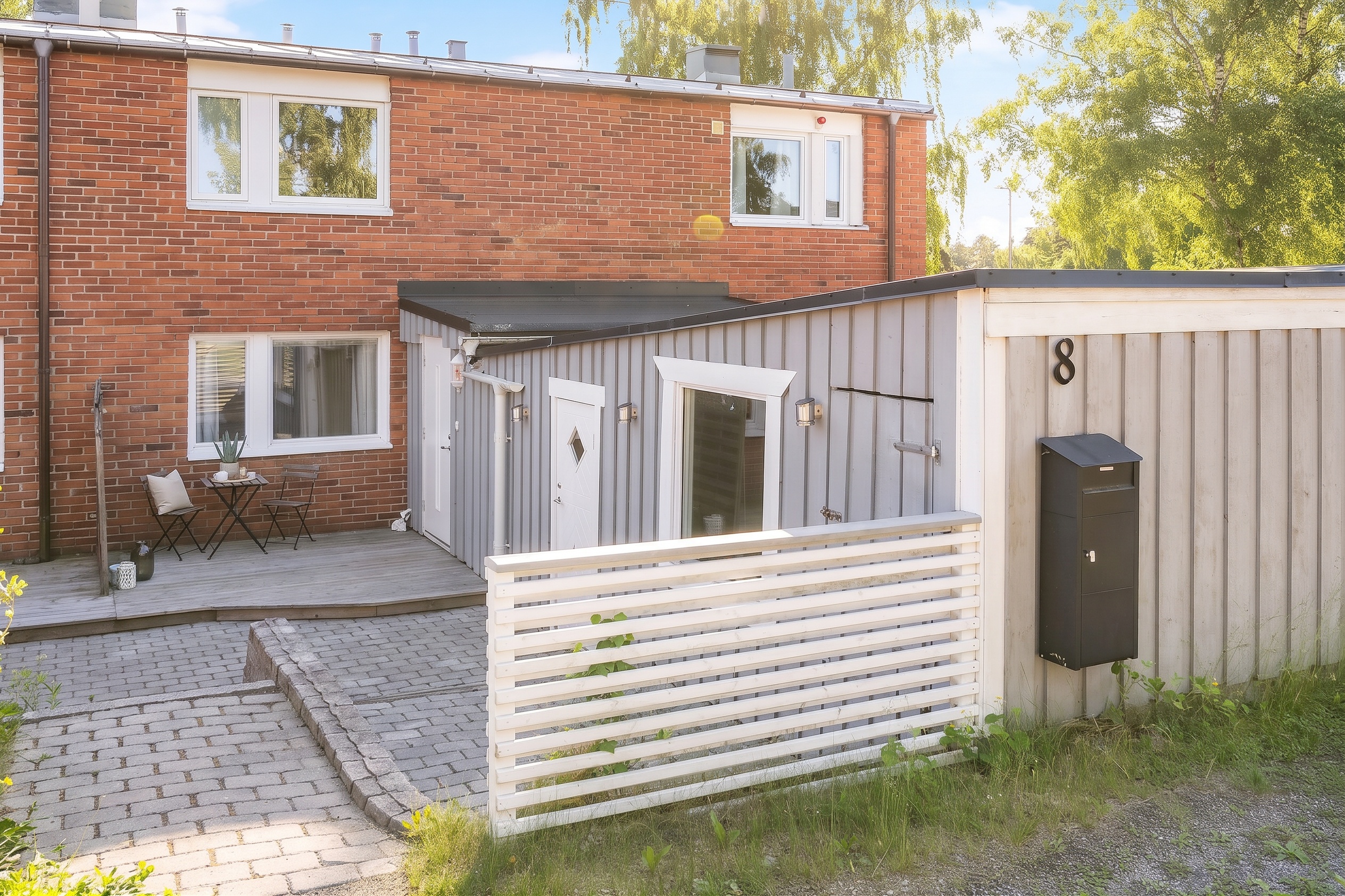 Bostadsbild från Uranusvägen 8, Såld i Skälby, Järfälla