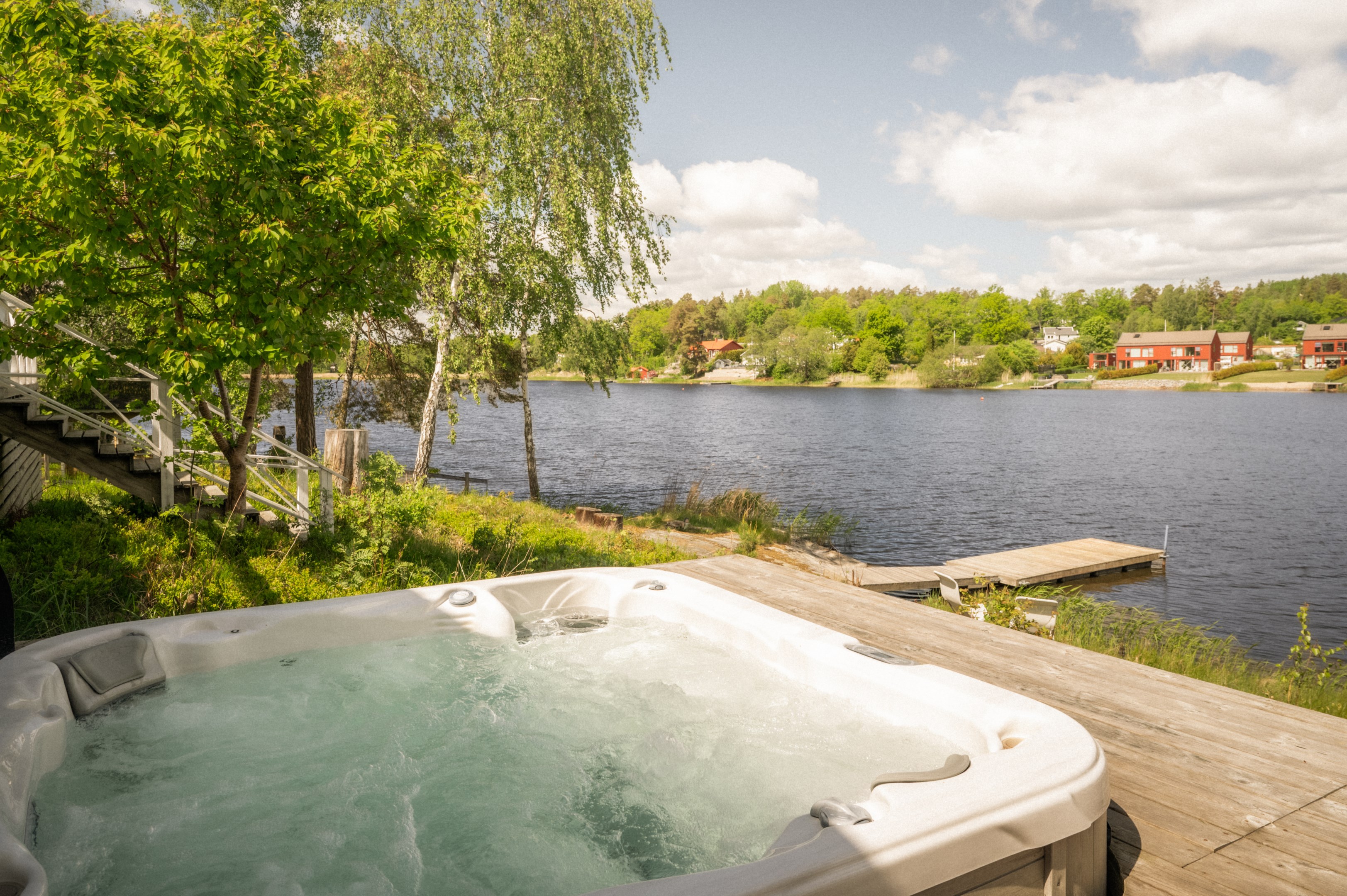 Bostadsbild från Källstigen 3, Såld i Kolvik, Värmdö