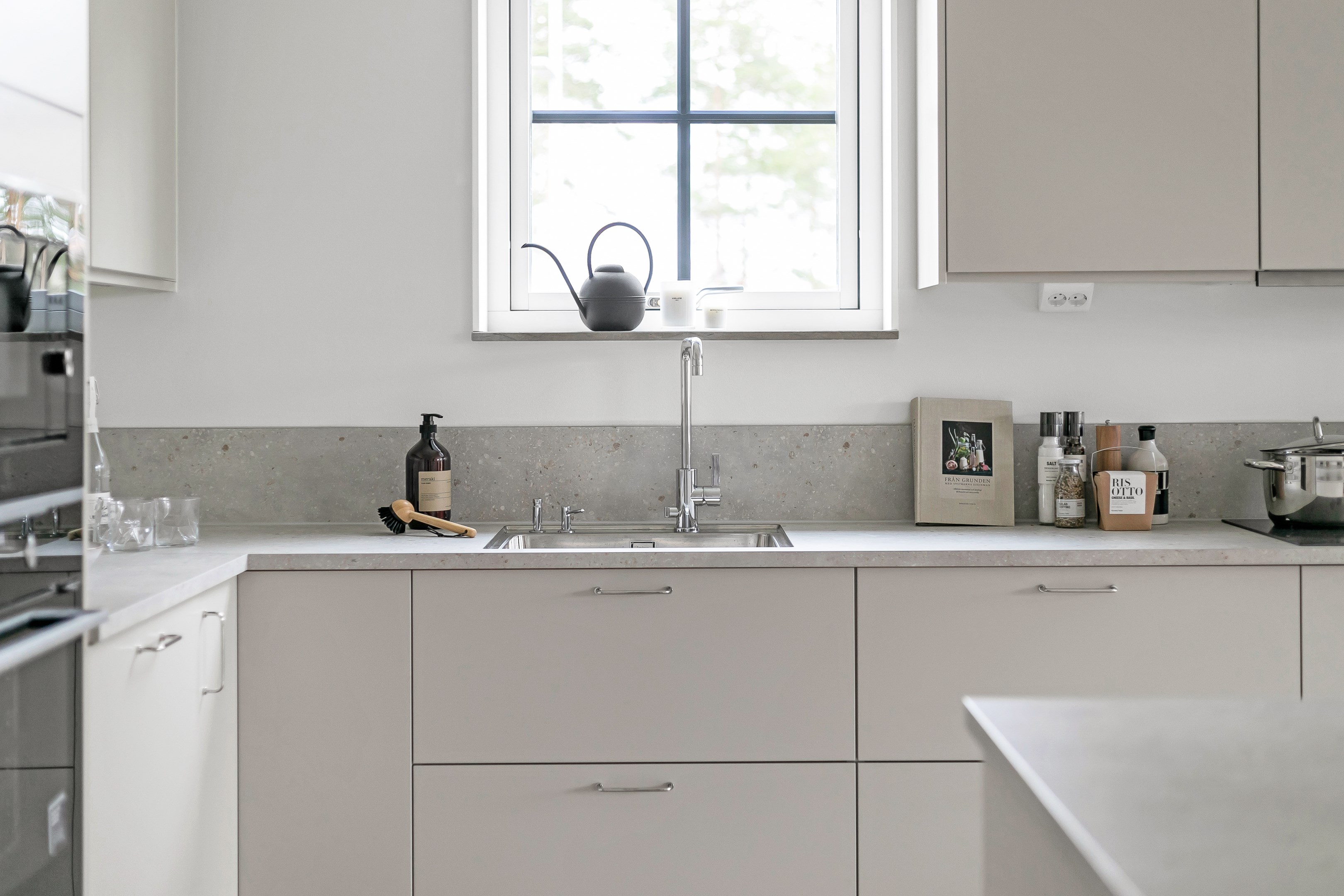 Bostadsbild från Häggrotsvägen 4, Till salu i Skölsta, Uppsala