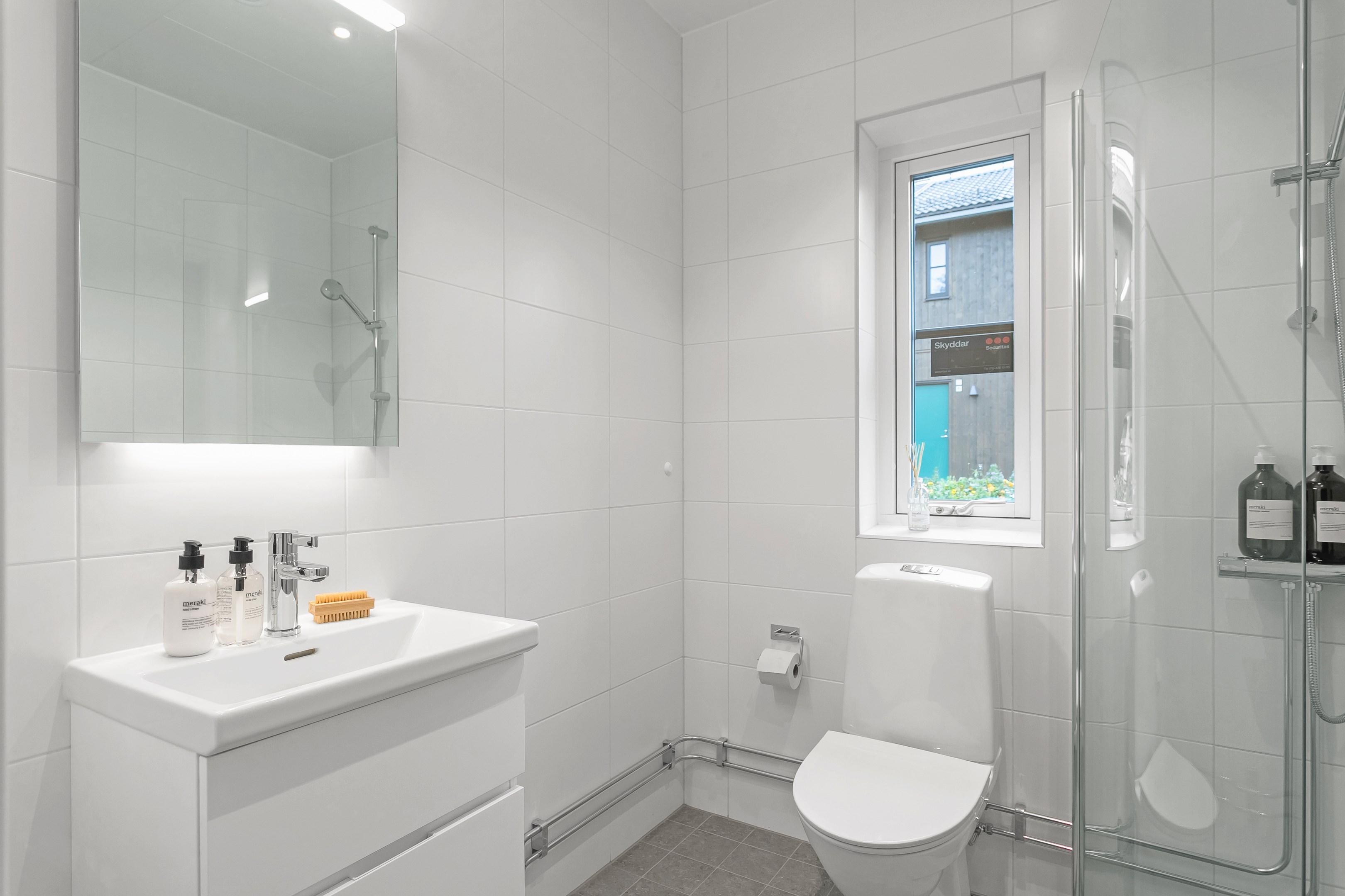 Bostadsbild från Häggrotsvägen 4, Till salu i Skölsta, Uppsala