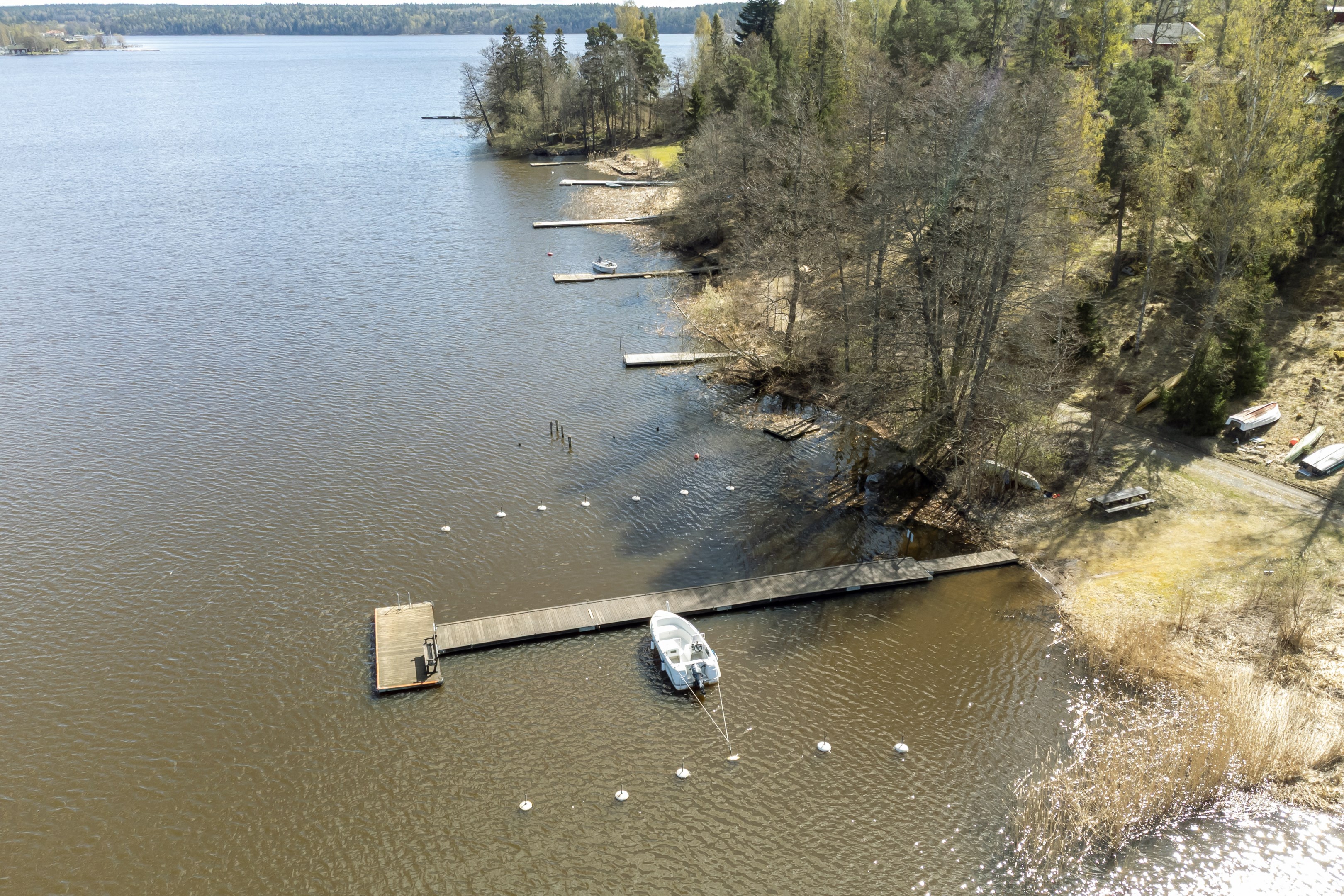 Bostadsbild från Brinkvägen 9, Till salu i Ytternäs/Vreta, Uppsala