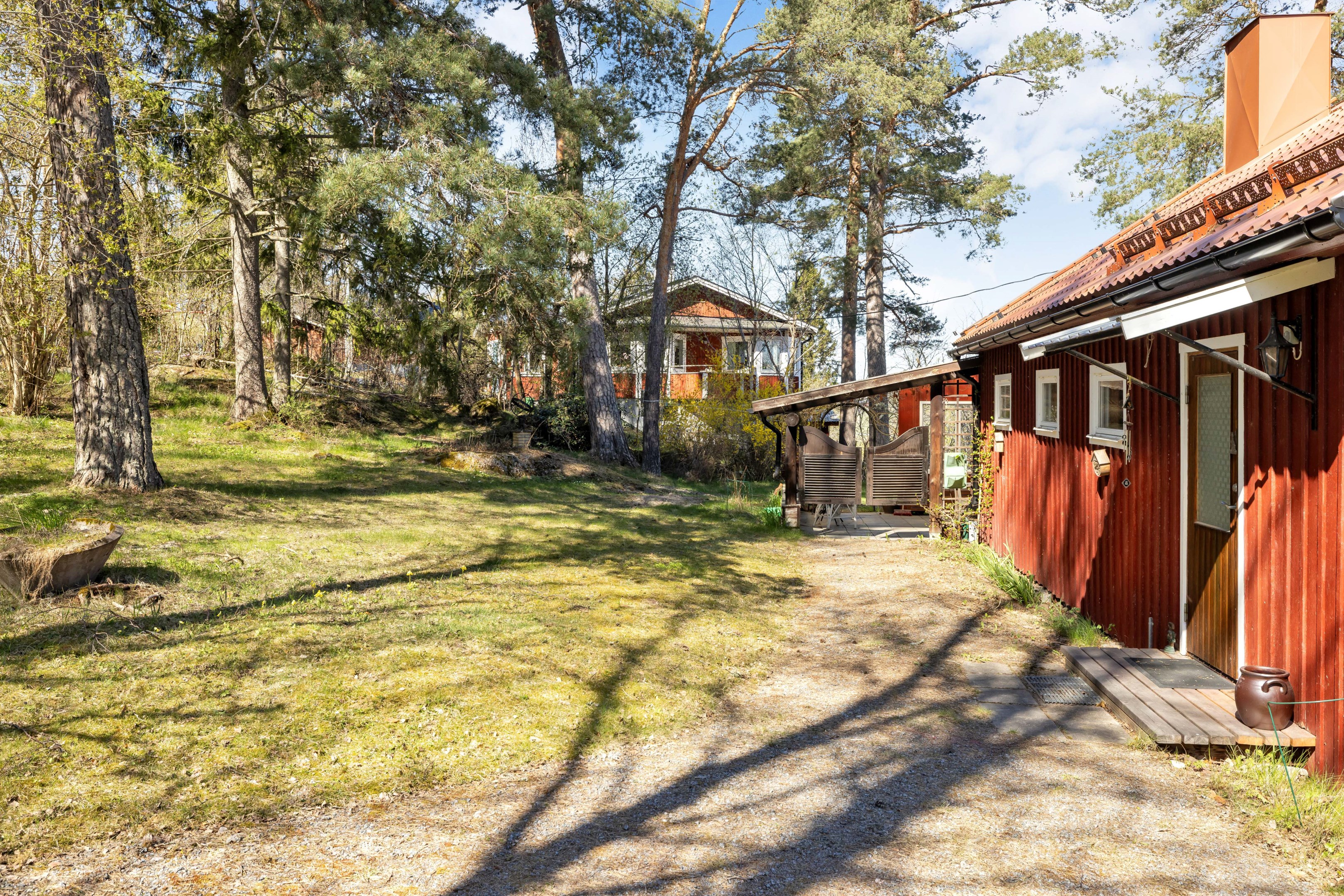 Bostadsbild från Brinkvägen 9, Till salu i Ytternäs/Vreta, Uppsala