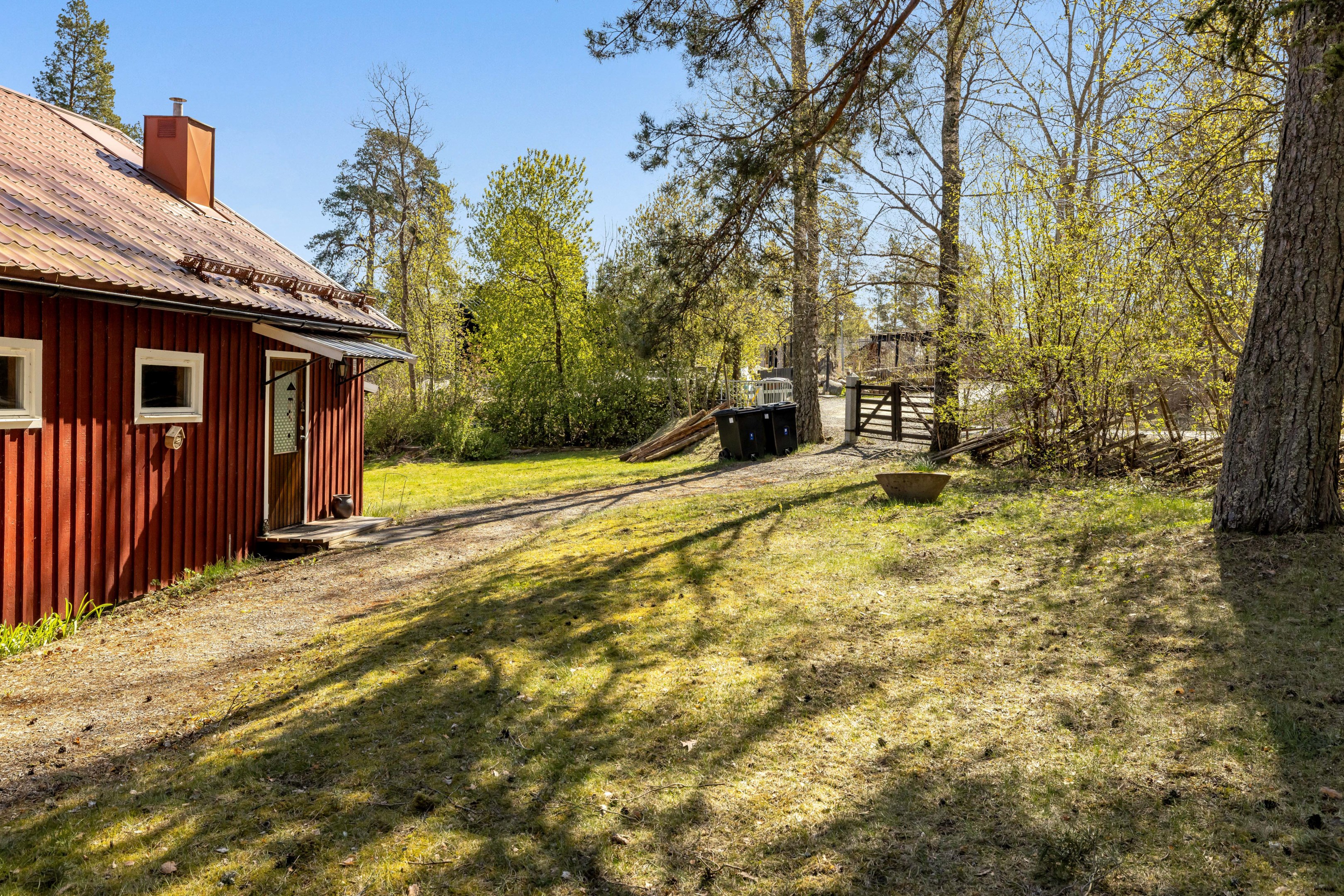 Bostadsbild från Brinkvägen 9, Till salu i Ytternäs/Vreta, Uppsala