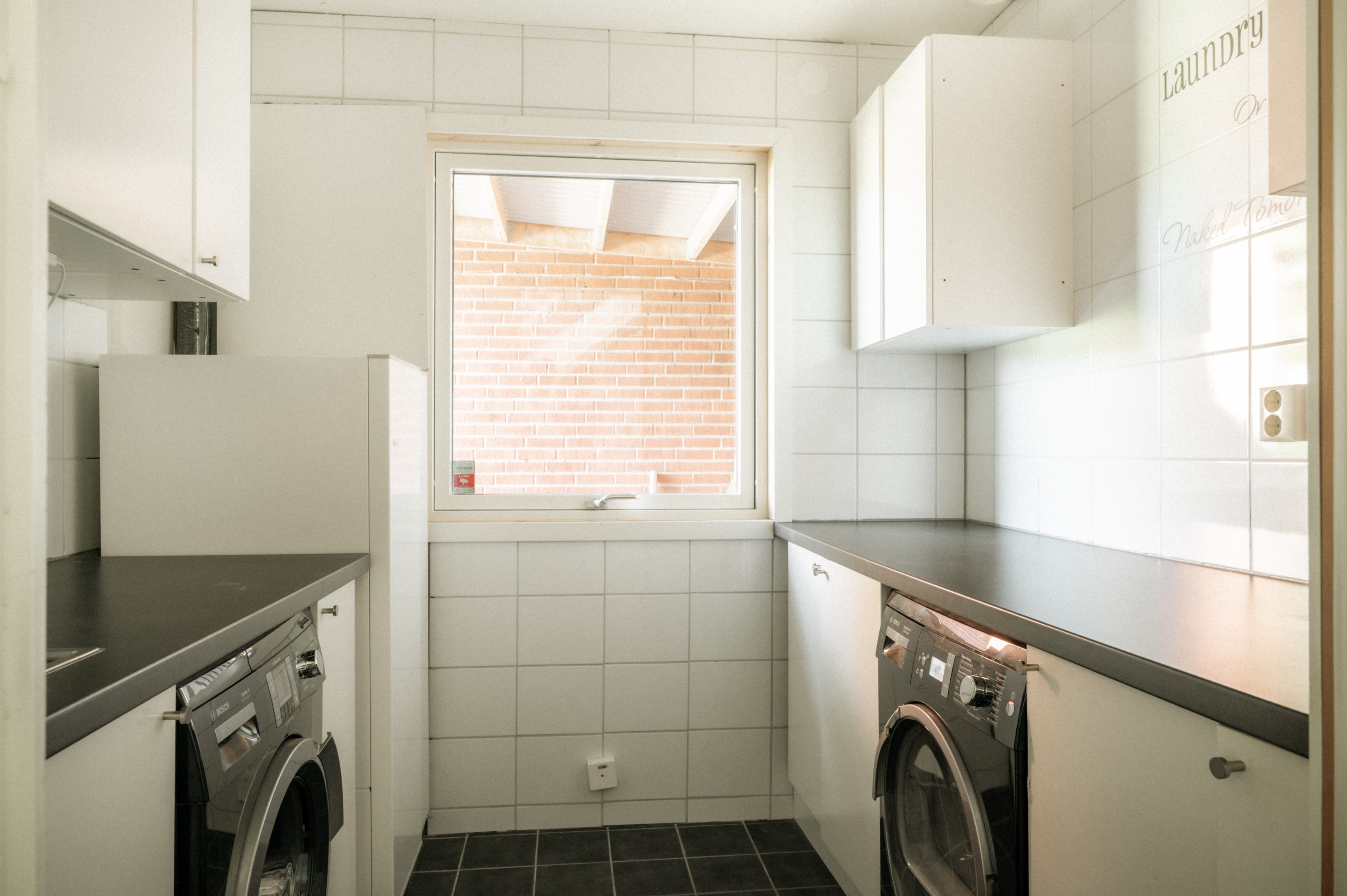 Bostadsbild från Granvägen 13, Till salu i Djurö, Värmdö