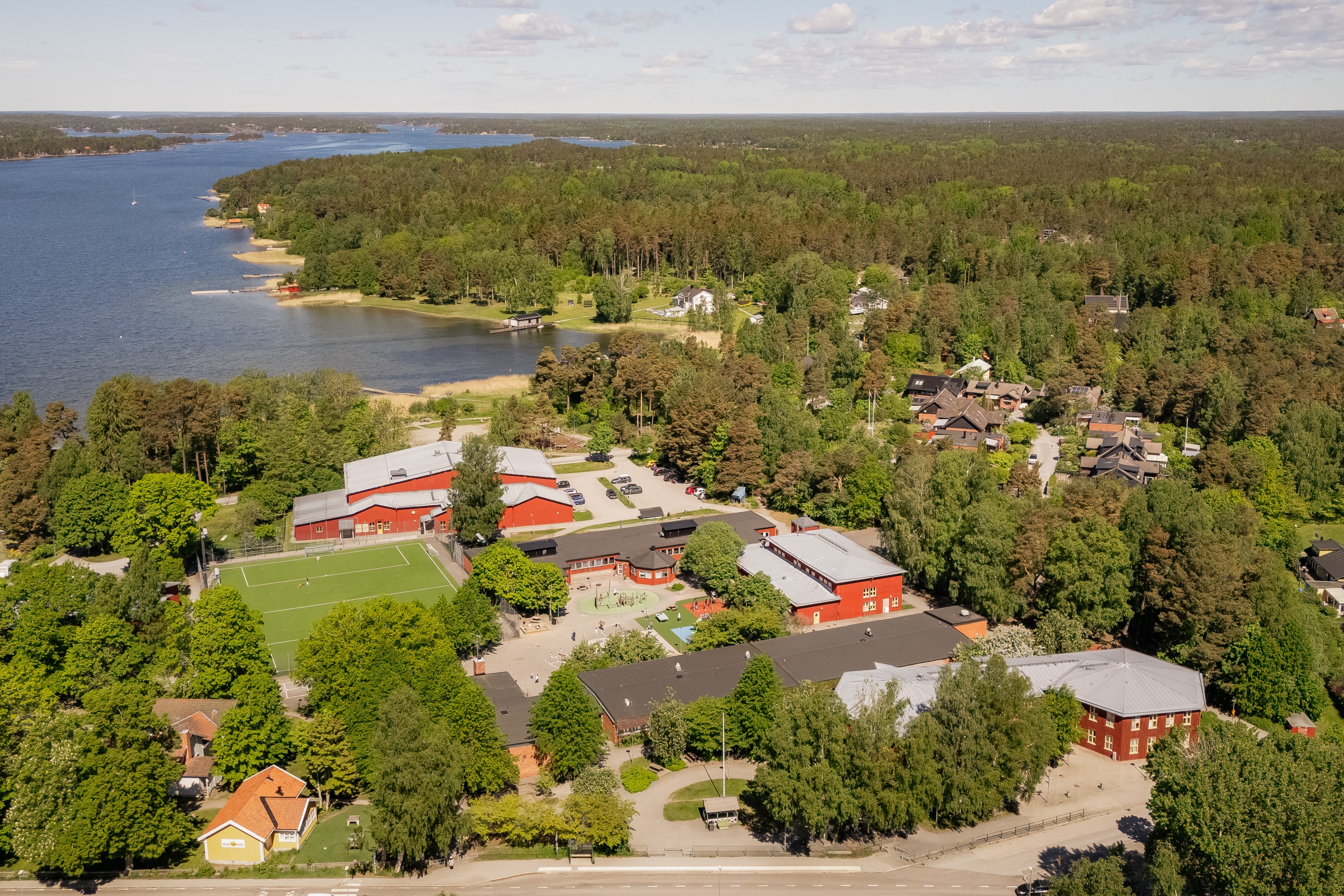 Bostadsbild från Granvägen 13, Till salu i Djurö, Värmdö