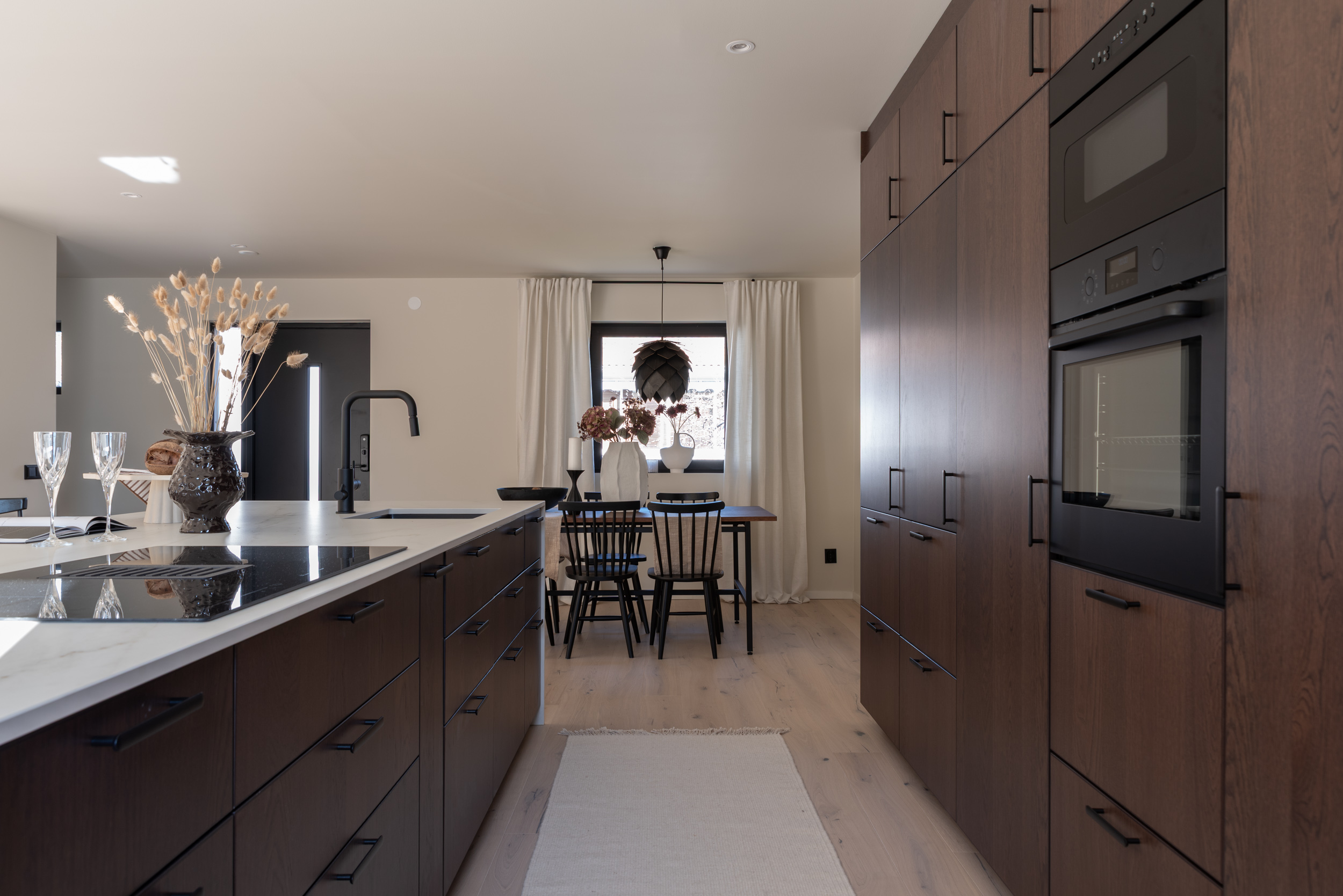 Bostadsbild från Örnvägen 10, Till salu i Vega, Västerås