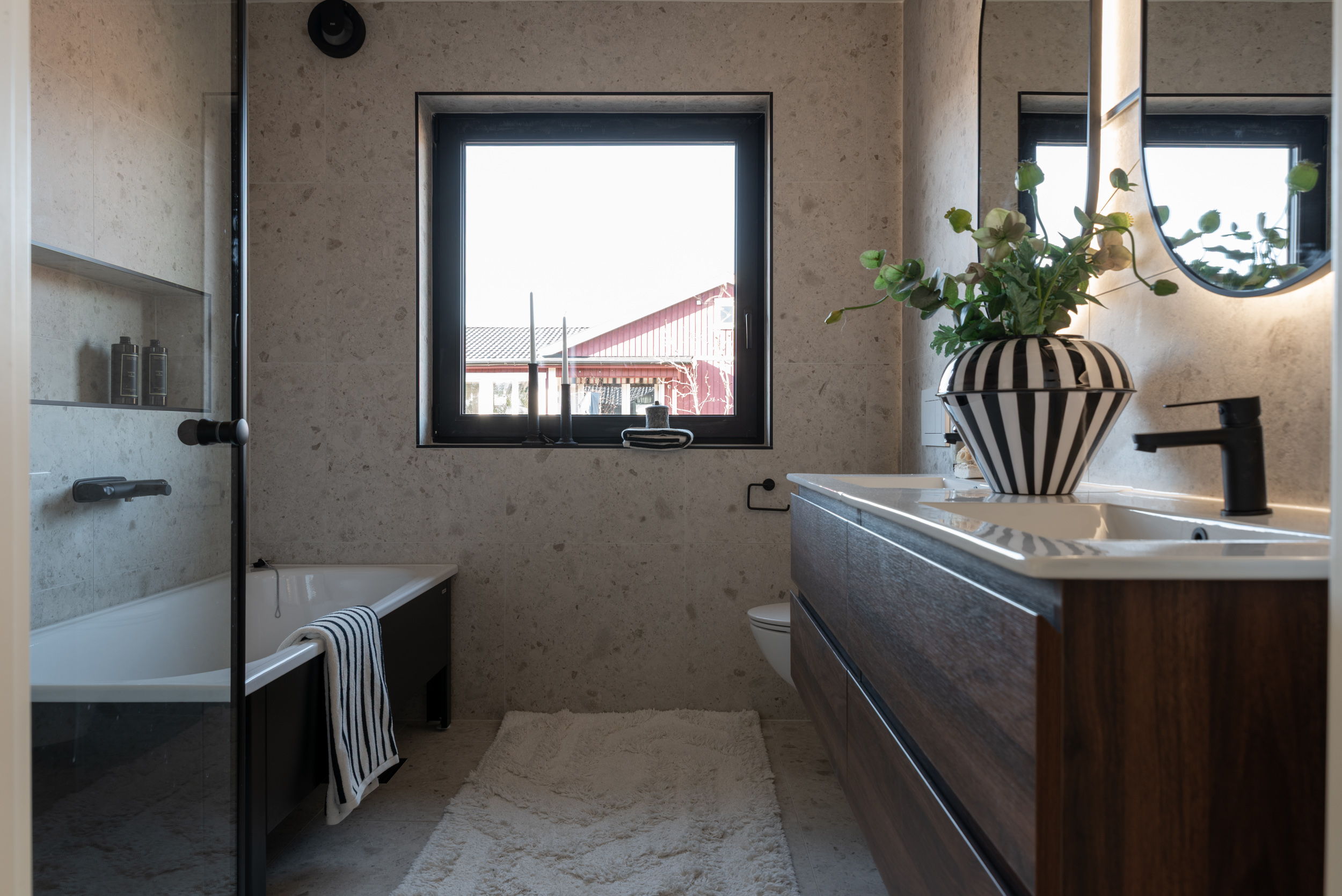Bostadsbild från Örnvägen 10, Till salu i Vega, Västerås