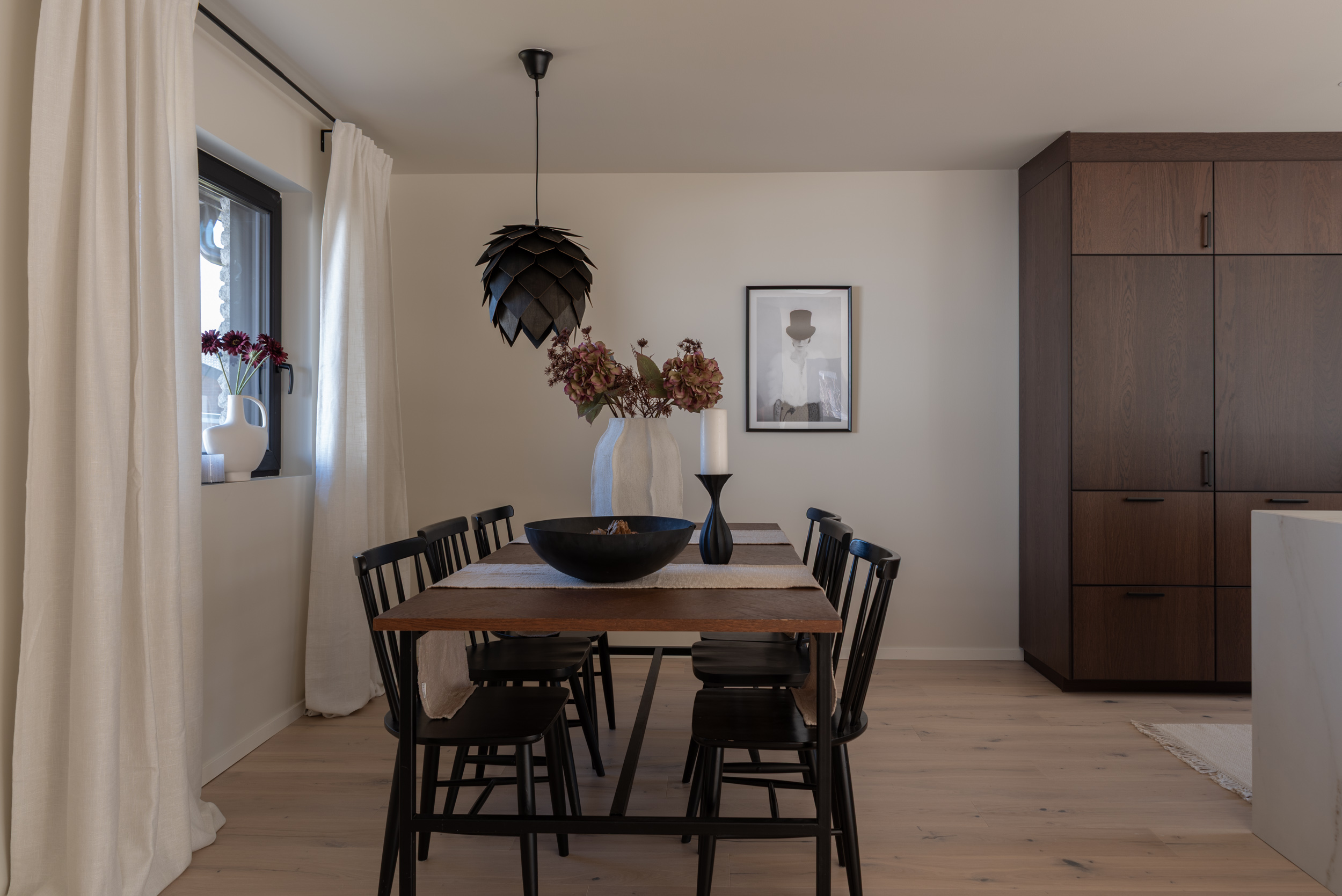 Bostadsbild från Örnvägen 10, Till salu i Vega, Västerås